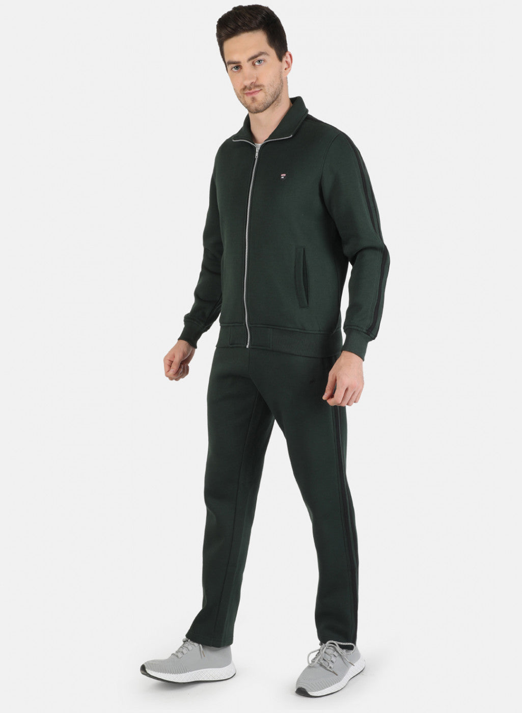 Men Green Solid Tracksuit