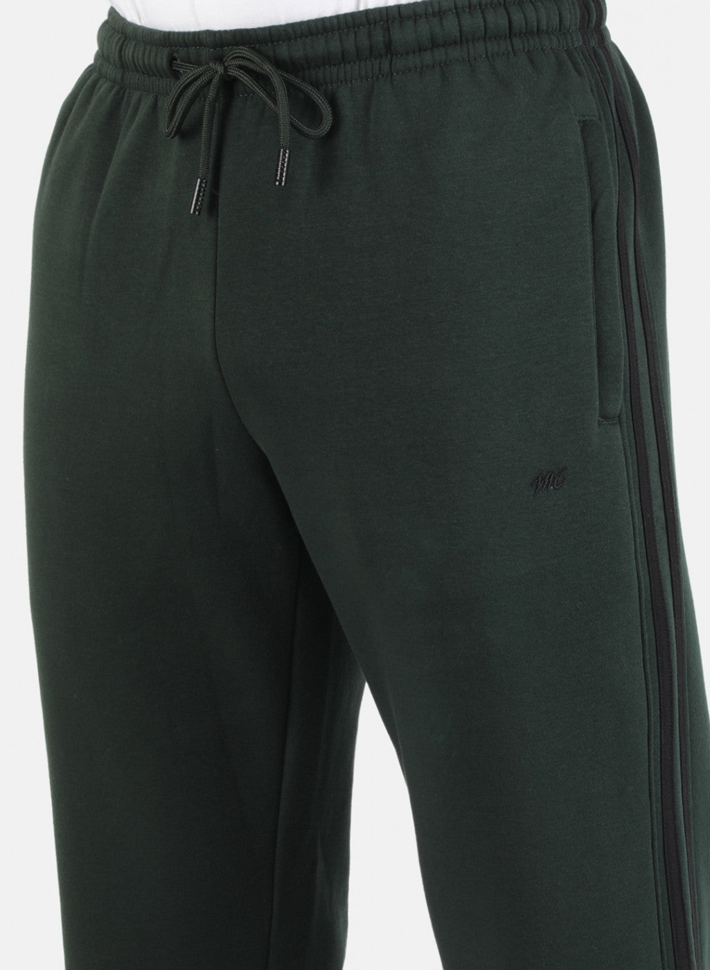 Men Green Solid Tracksuit