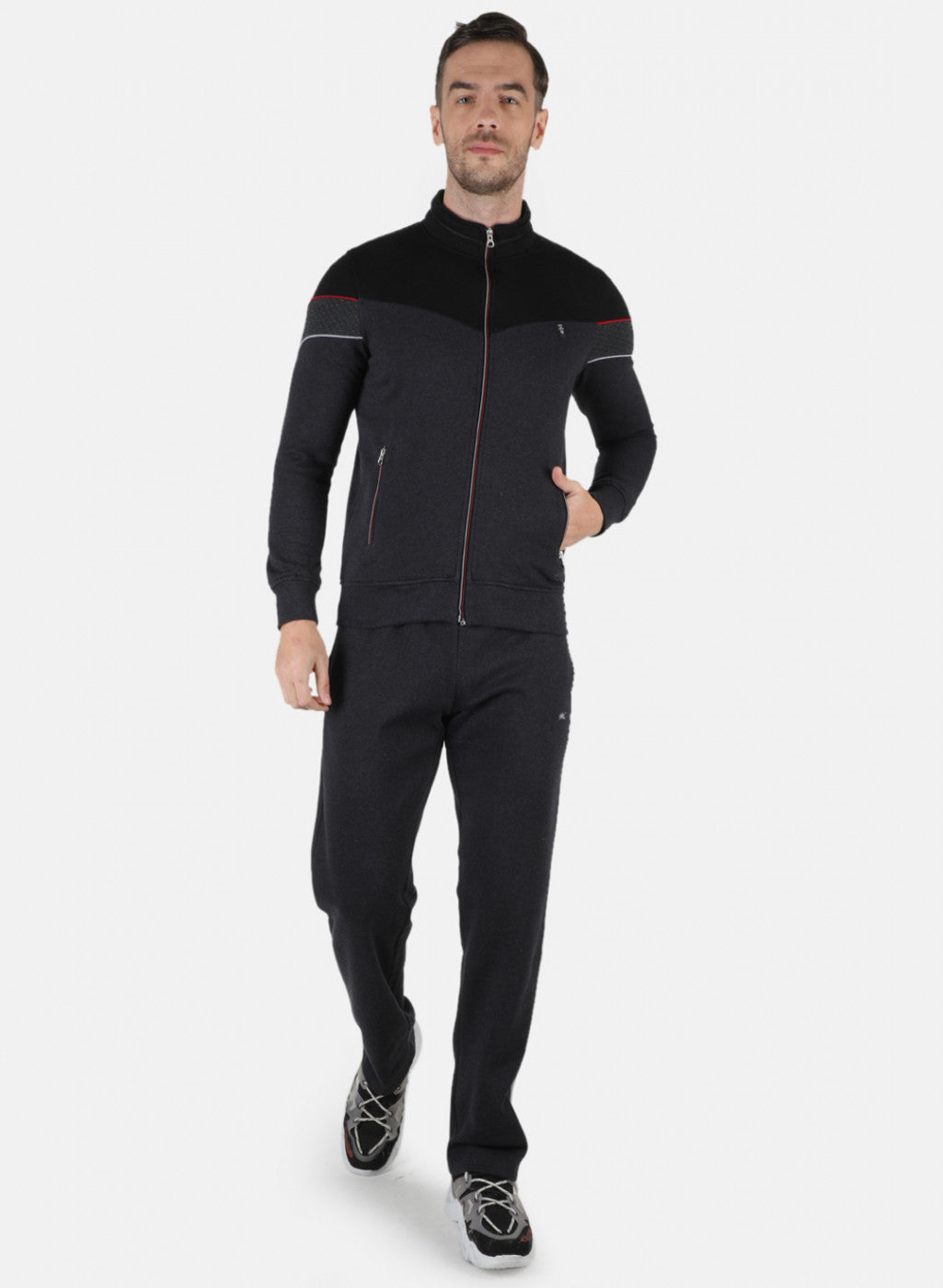 Men Grey Solid Tracksuit