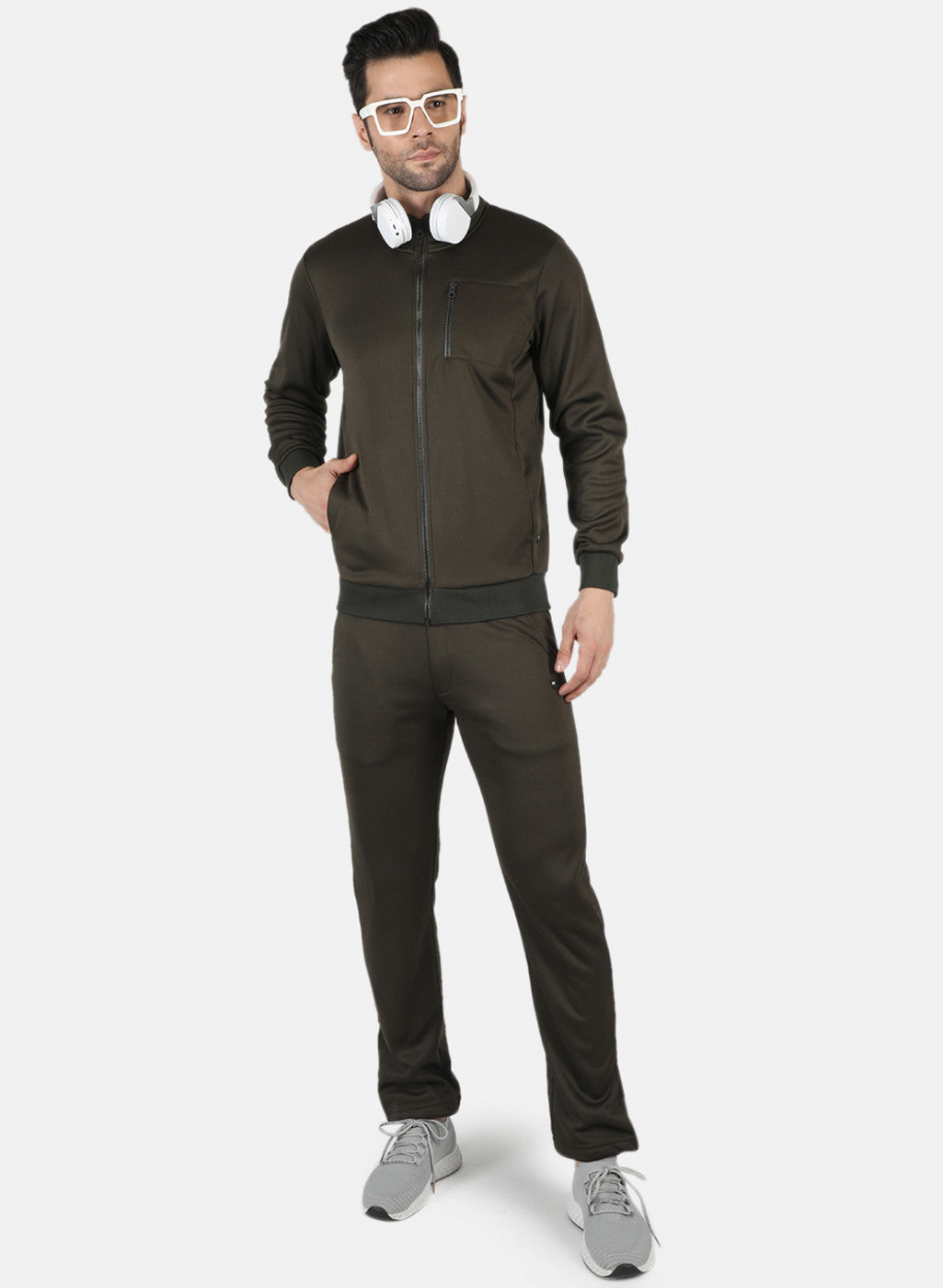 Men Olive Solid Tracksuit