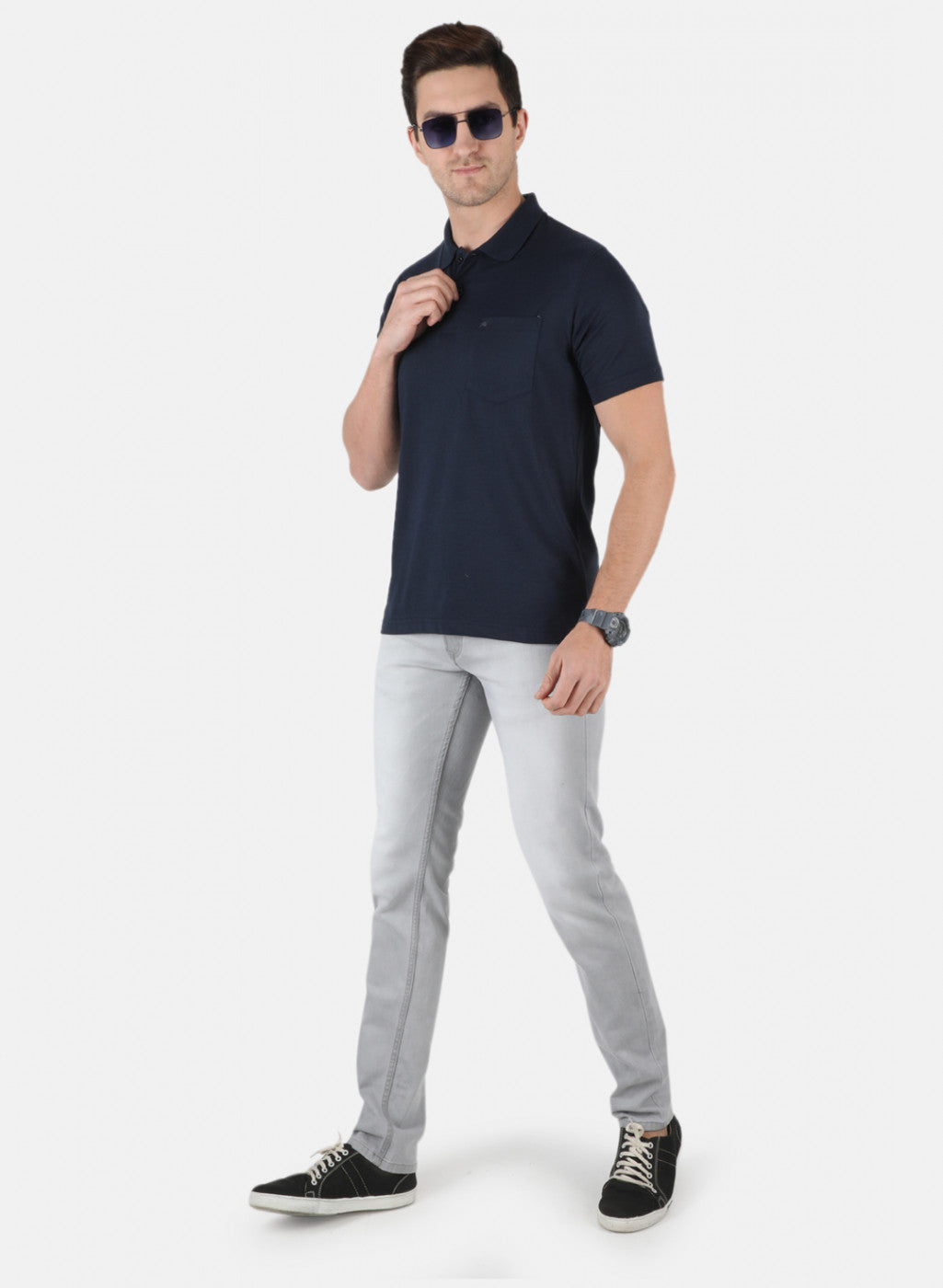 Men NAvy Blue Plain T-Shirt