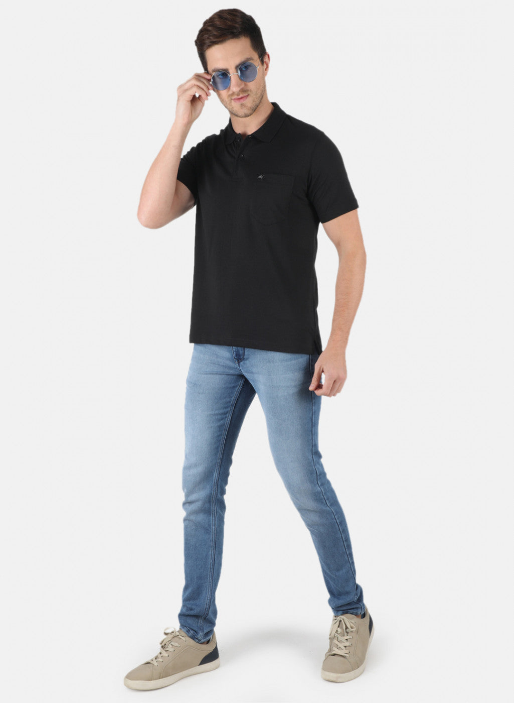 Men Black Plain T-Shirt