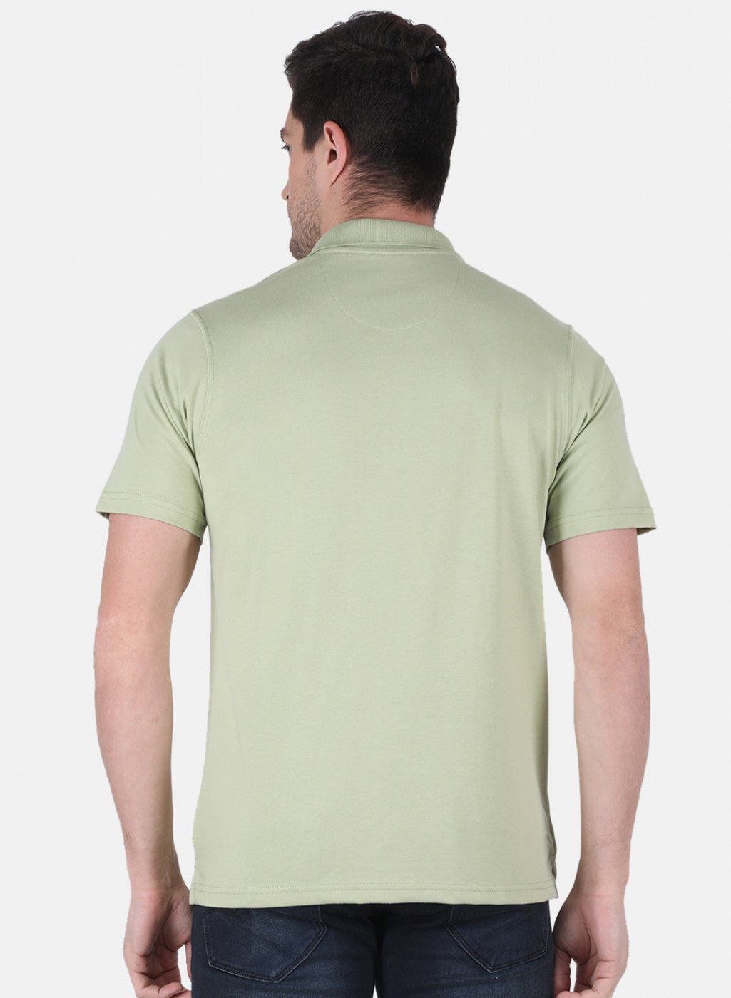 Men Green Plain T-Shirt