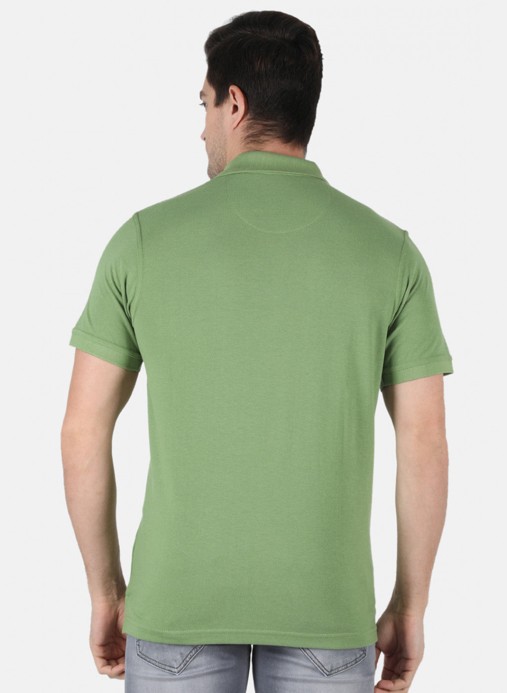 Men Green Plain T-Shirt