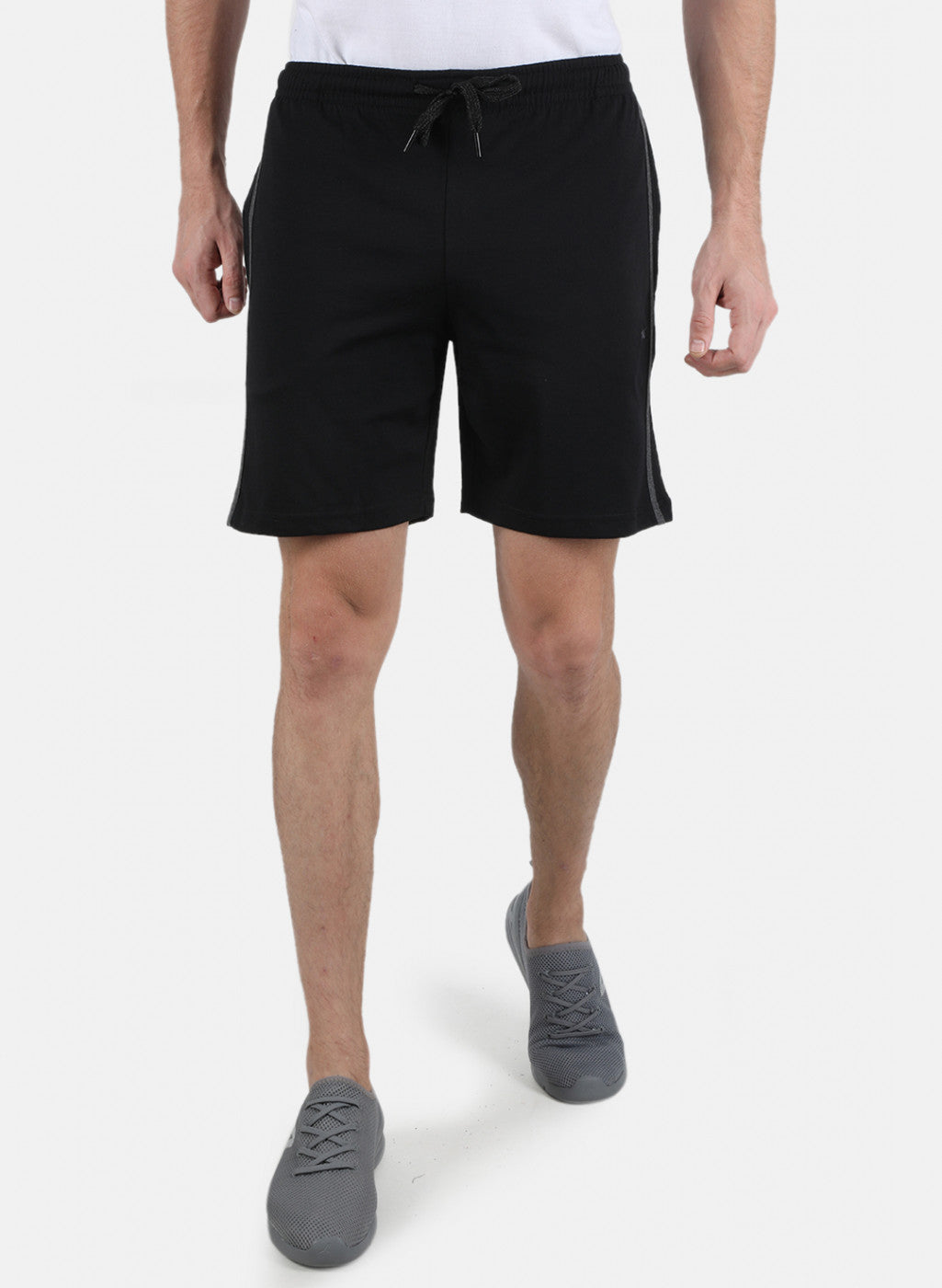 Men Black Plain Bermuda