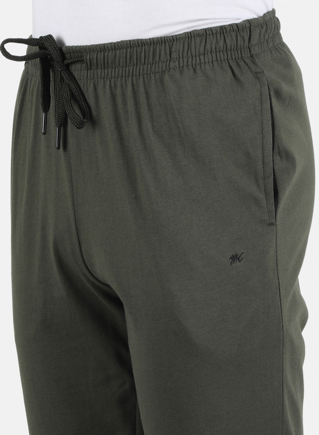 Men Olive Plain Capri