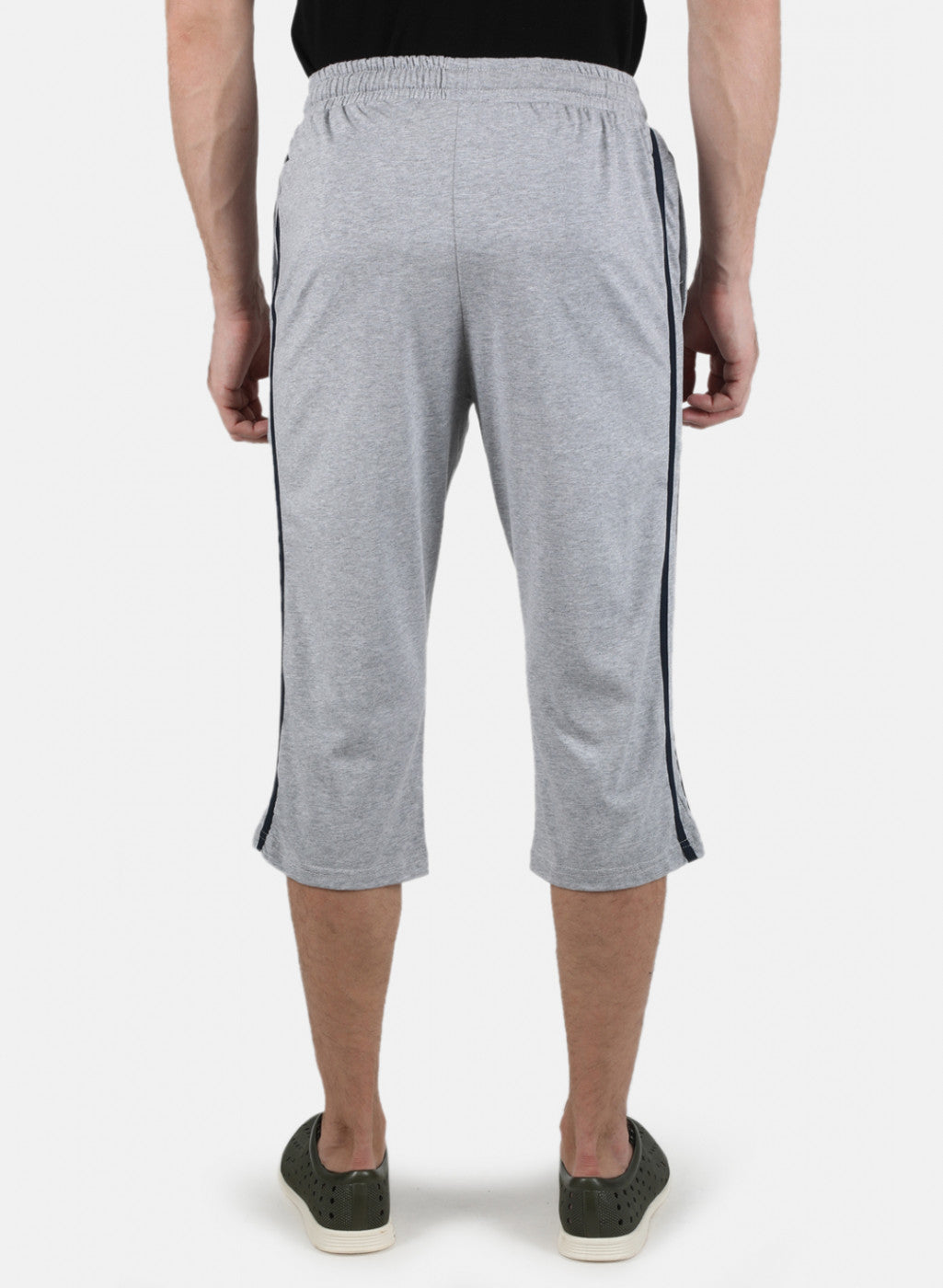 Men Grey Plain Capri