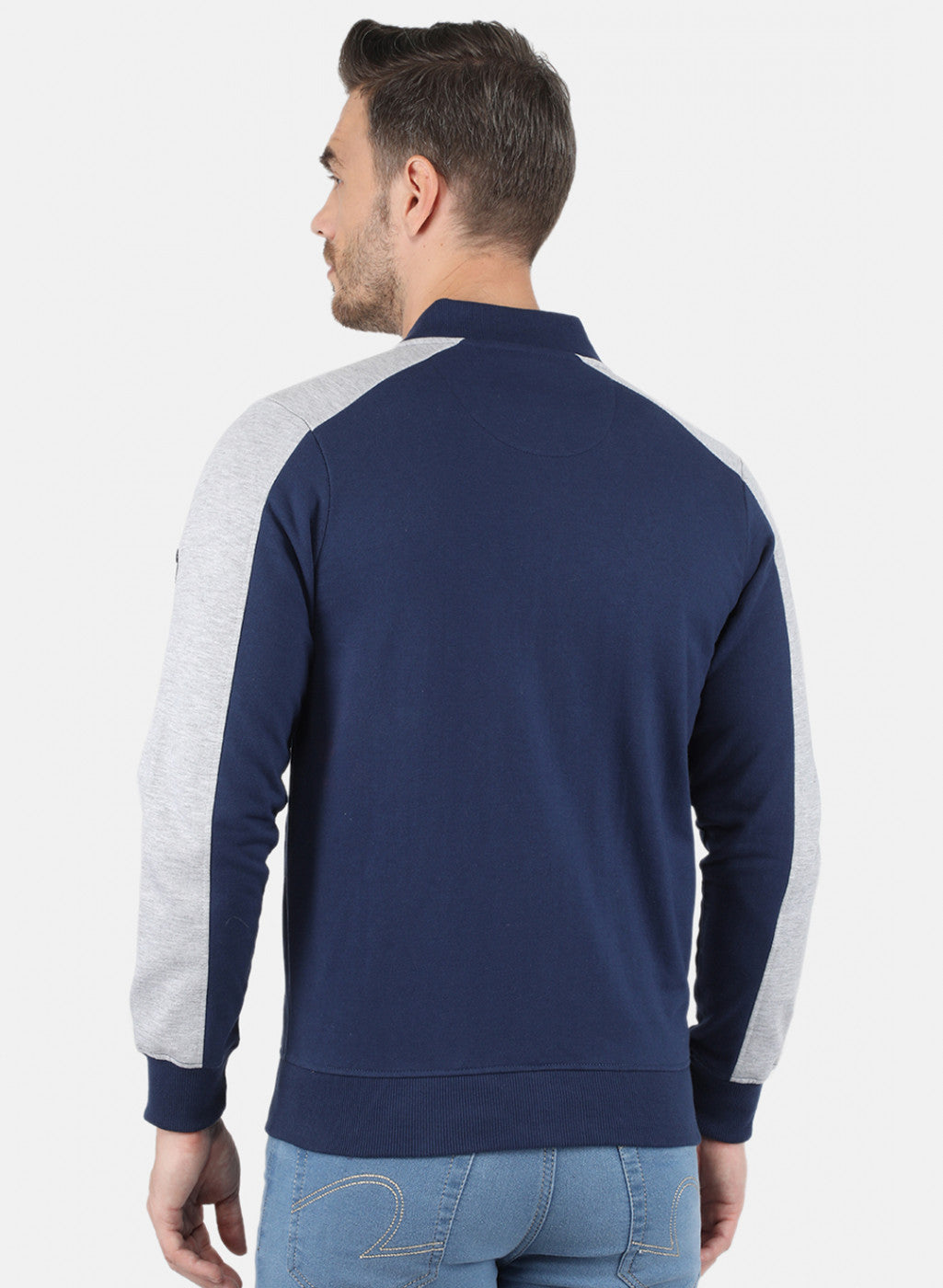 Men Blue Solid Sweatshirt