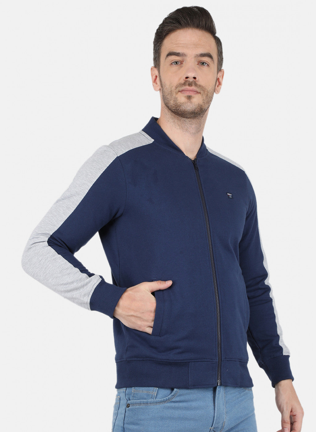 Men Blue Solid Sweatshirt