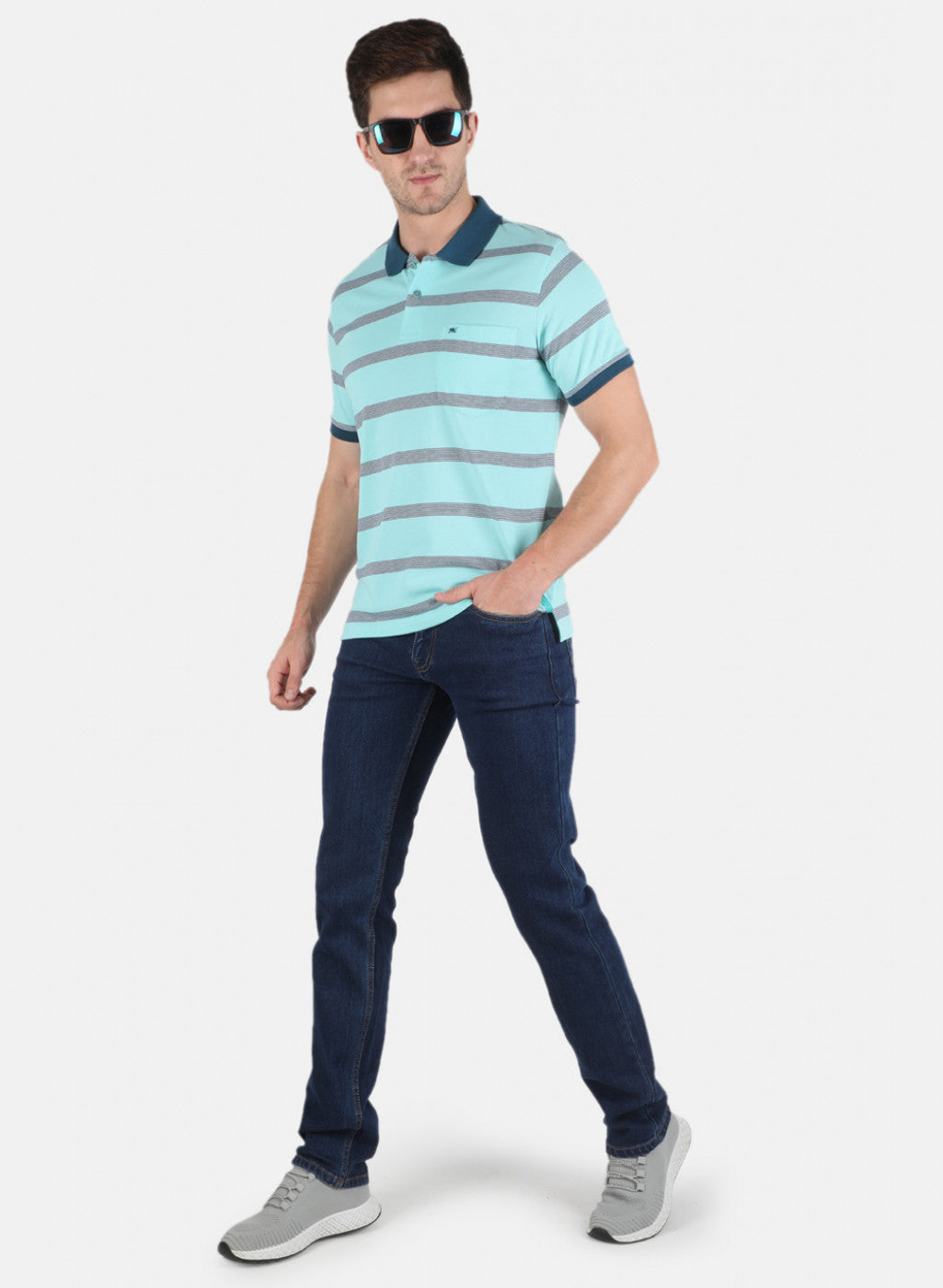 Men Blue Stripe T-Shirt