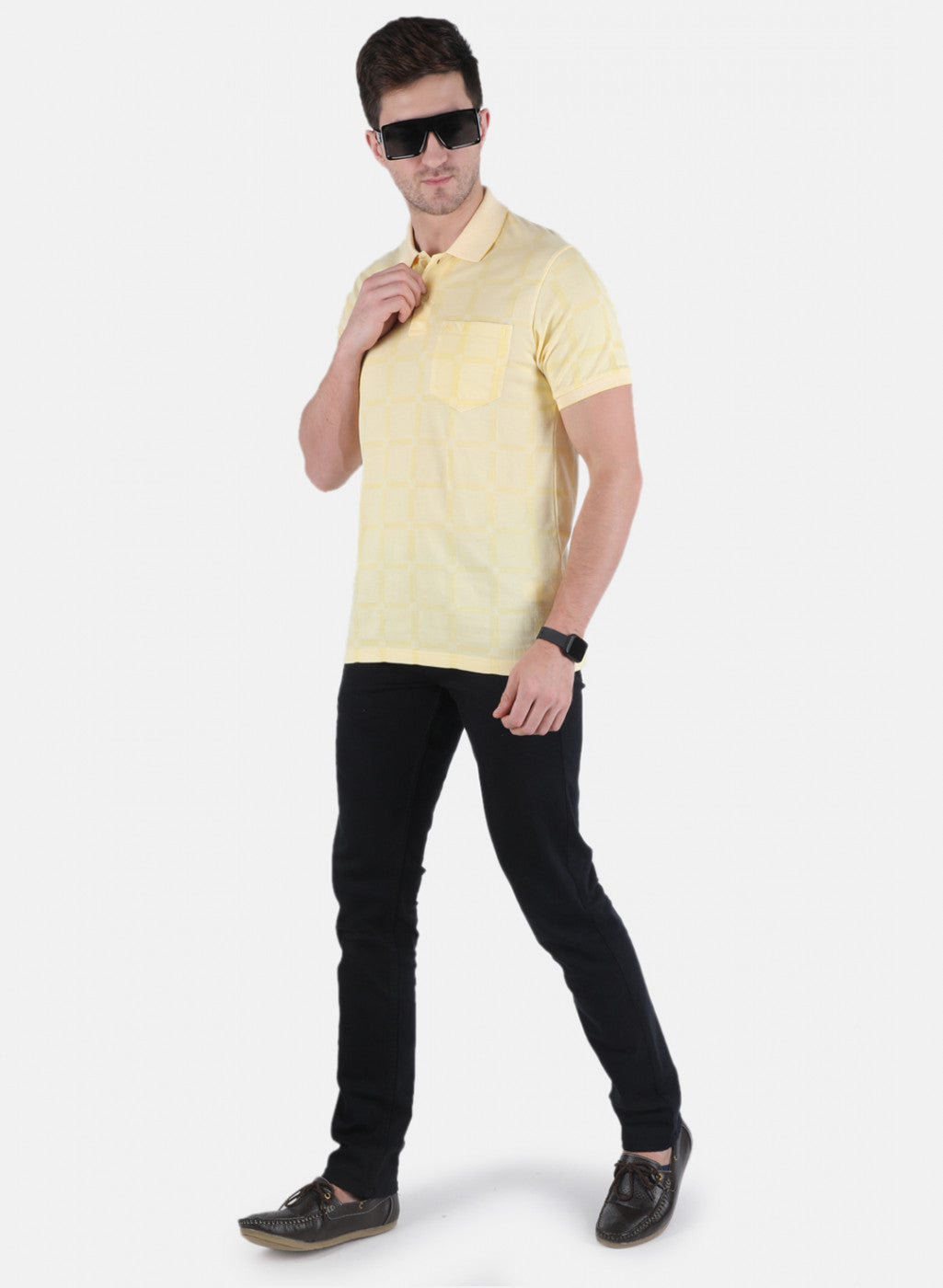 Men Yellow Stripe T-Shirt