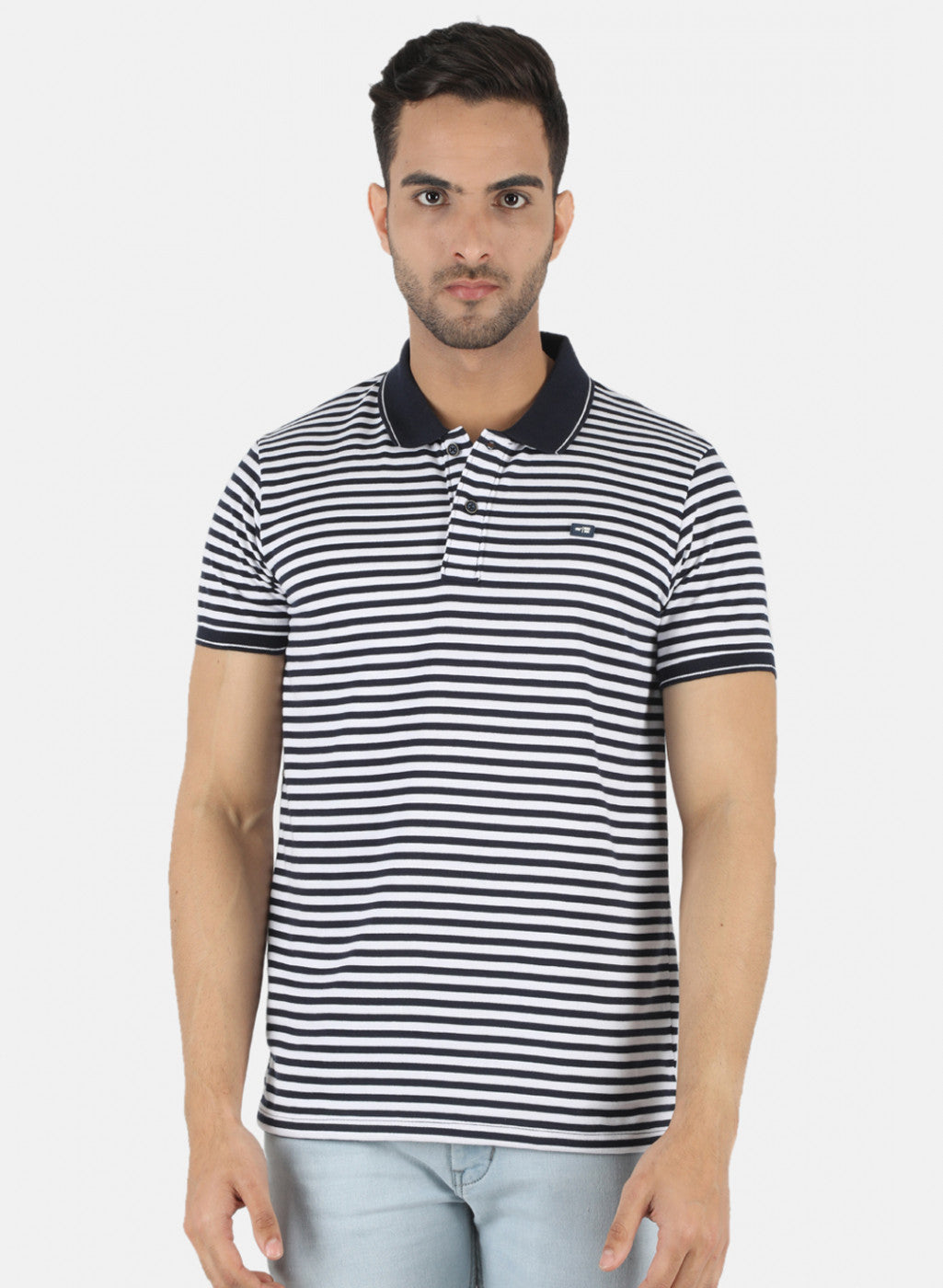 Men White Stripe T-Shirt