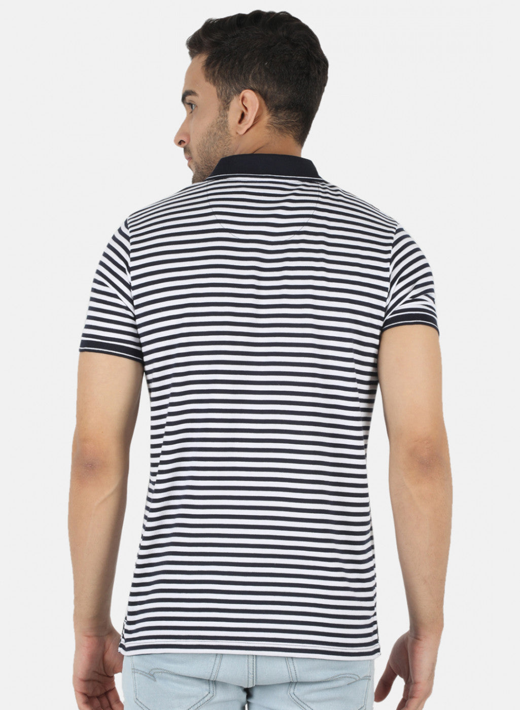 Men White Stripe T-Shirt