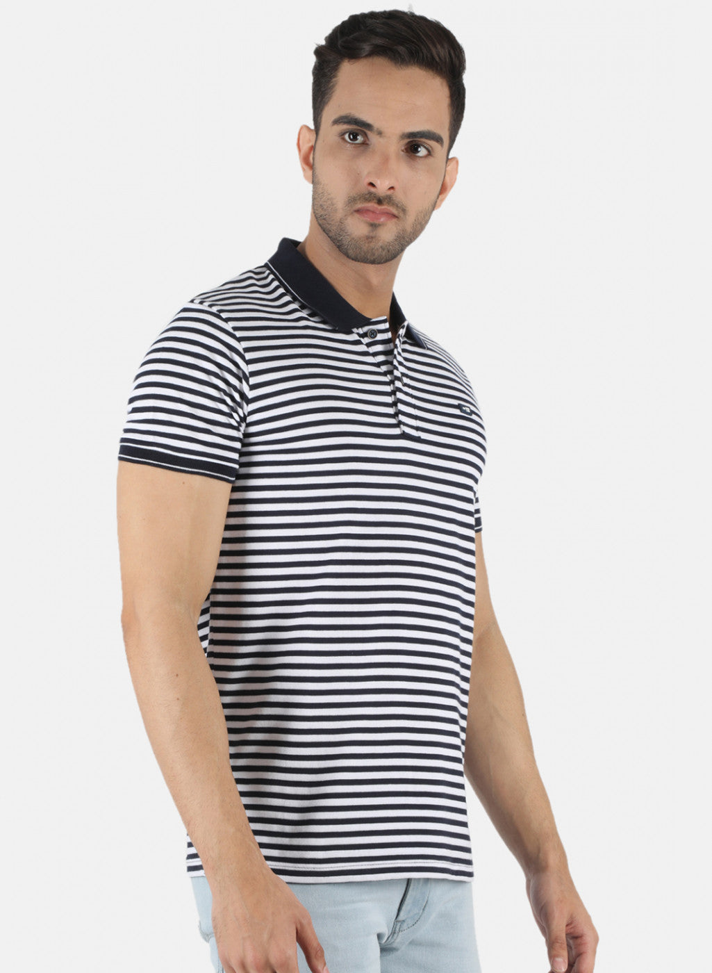 Men White Stripe T-Shirt