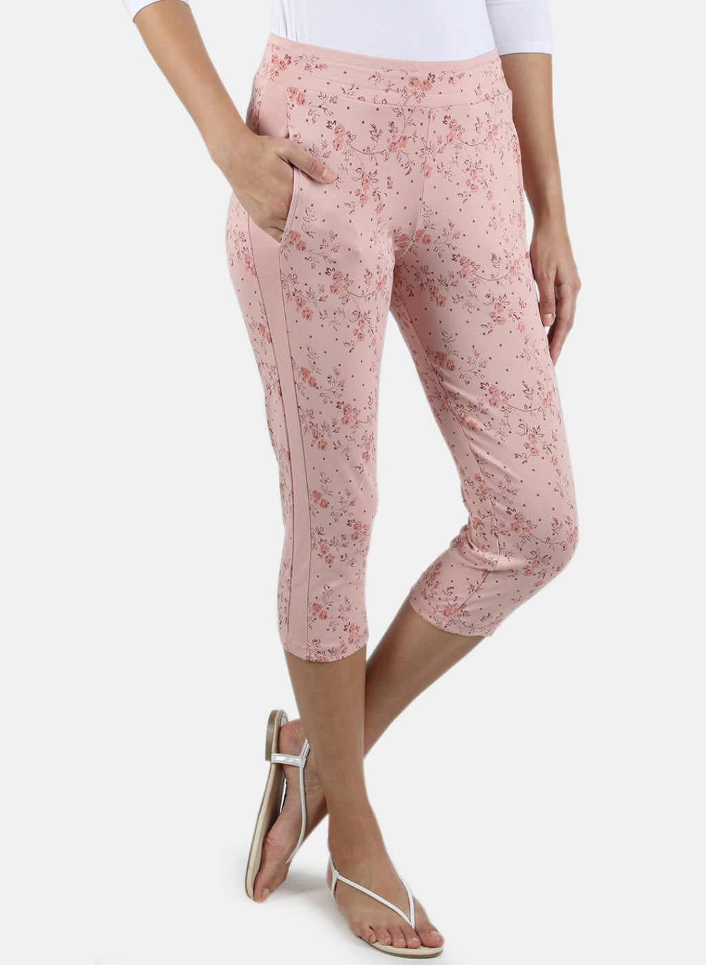 Women Pink Printed Capri