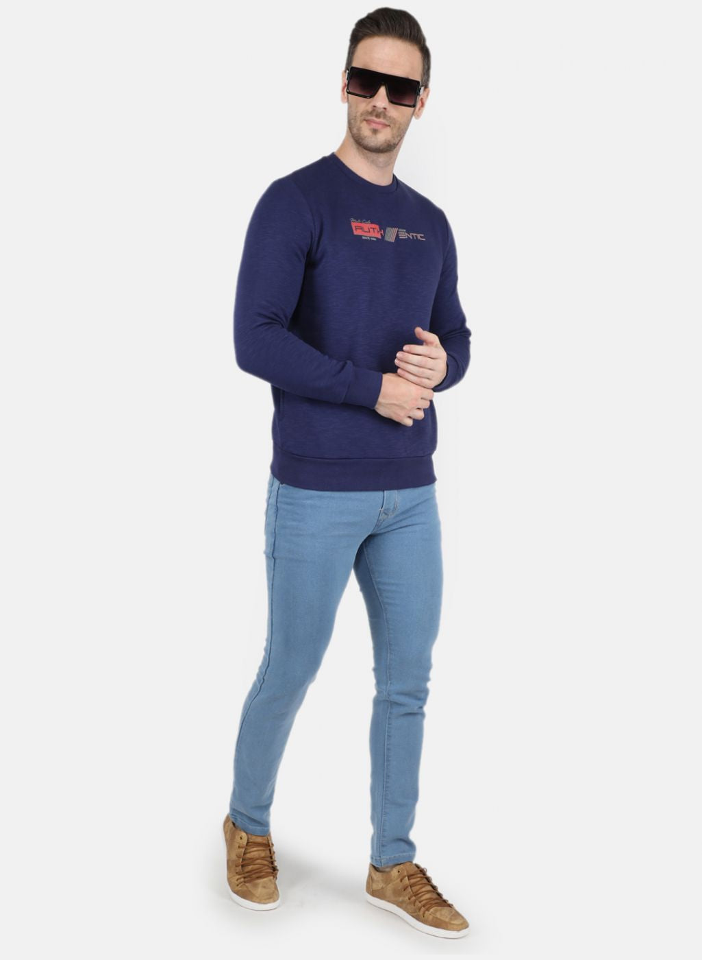 Men Blue Solid Sweatshirt