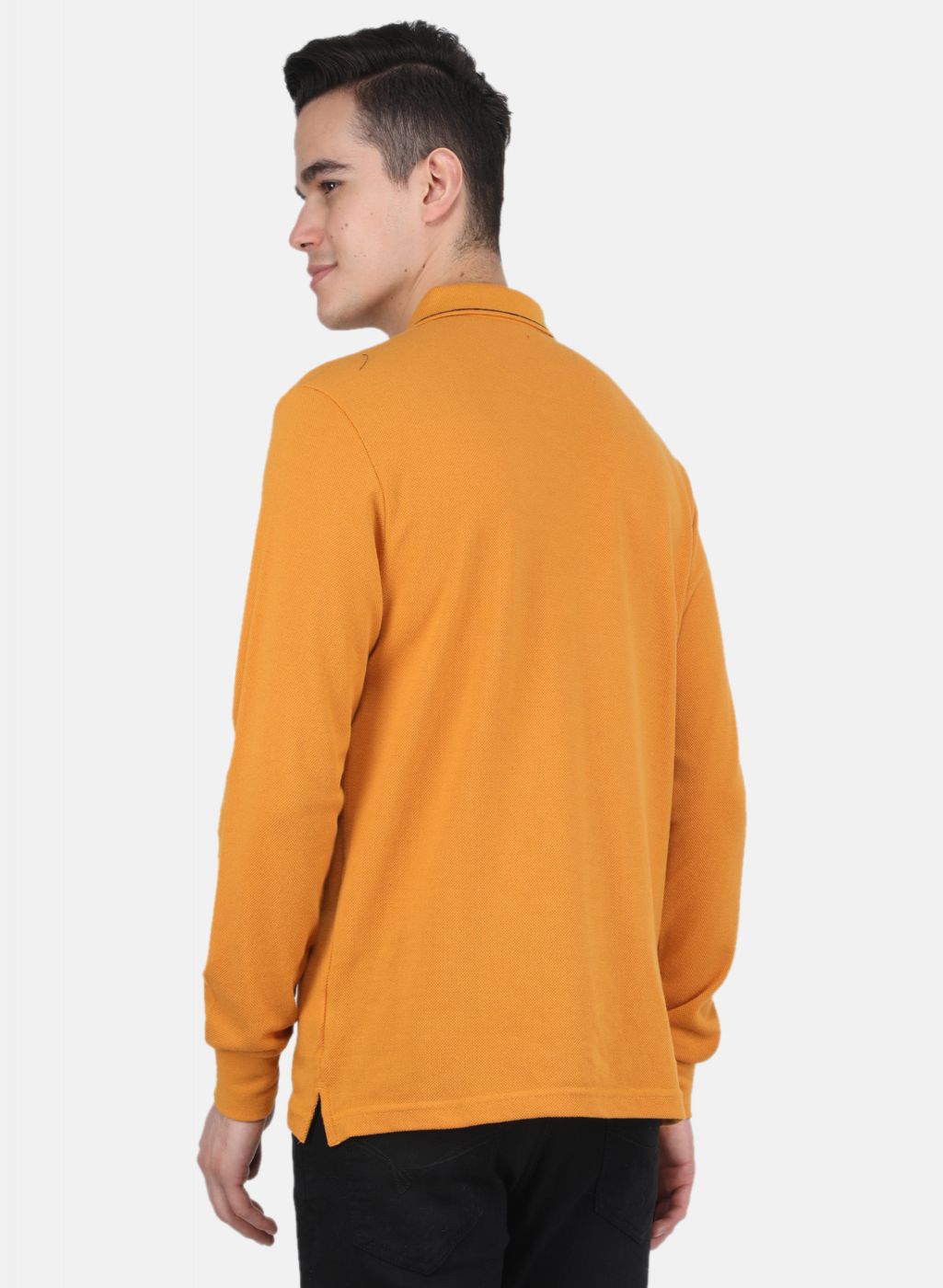 Men Mustard Solid T-Shirt