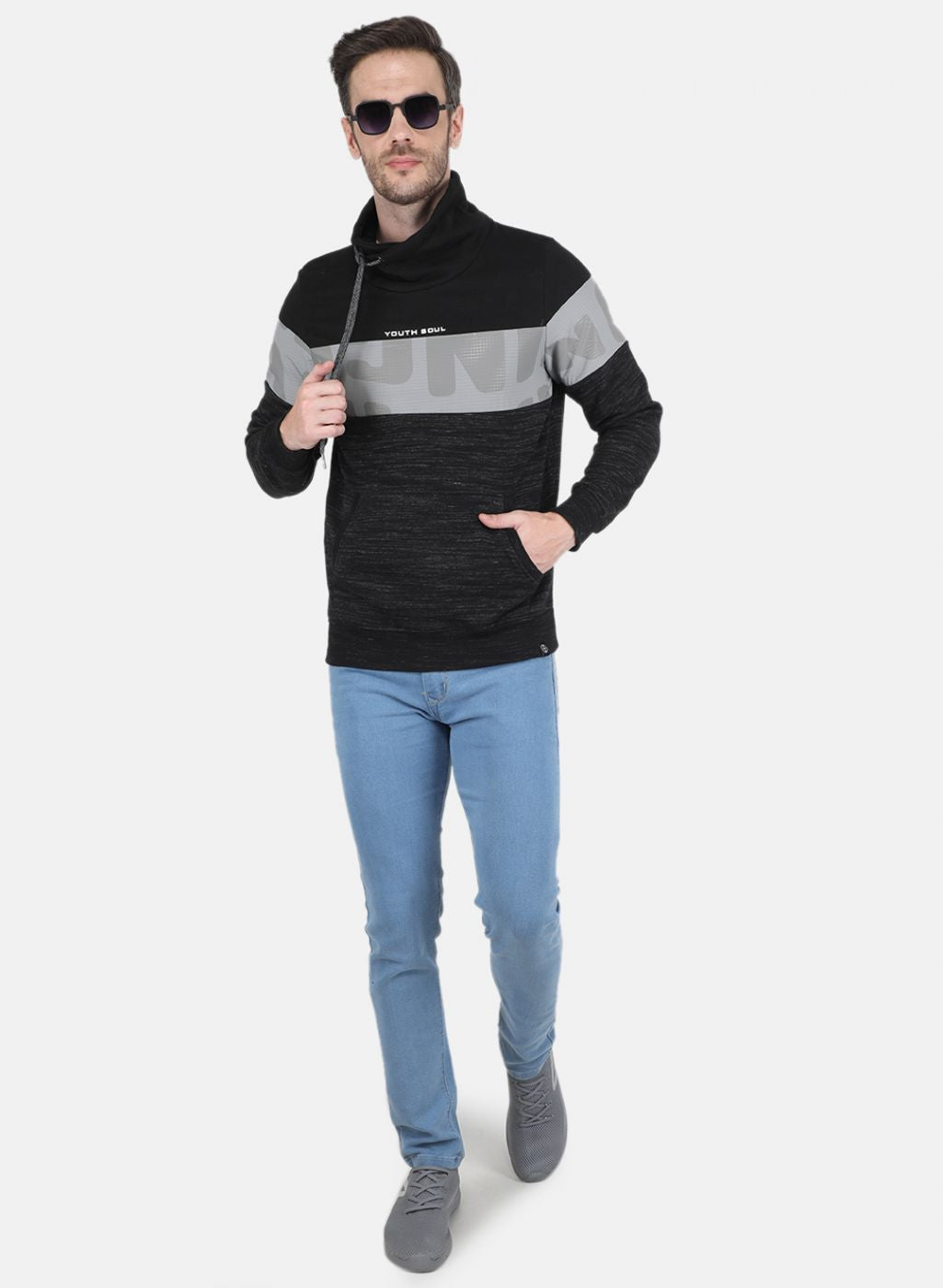 Men Black Jaquard Sweatshirt