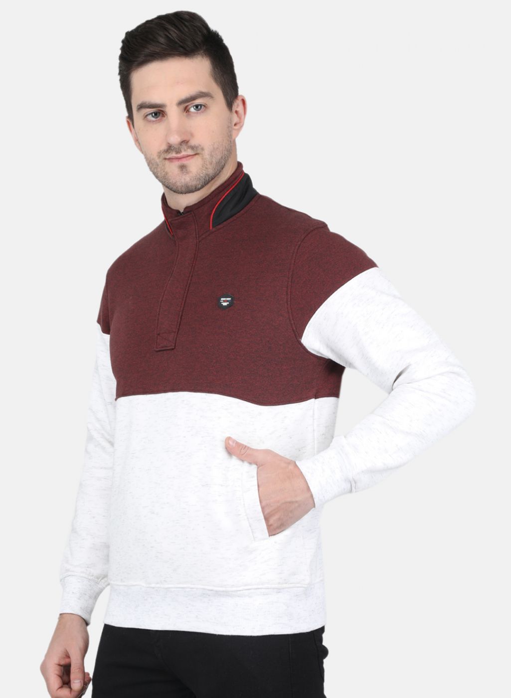 Men Maroon Solid Sweatshirt