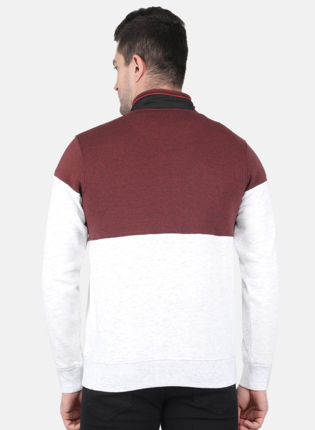 Men Maroon Solid Sweatshirt