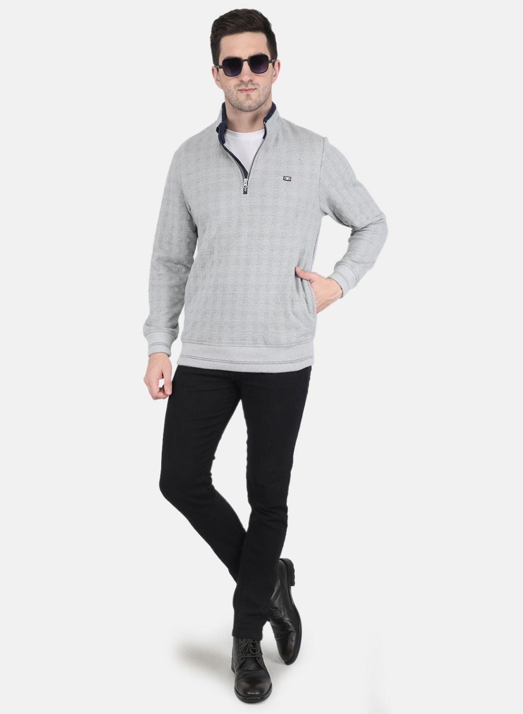 Men Grey Jaquard Sweatshirt