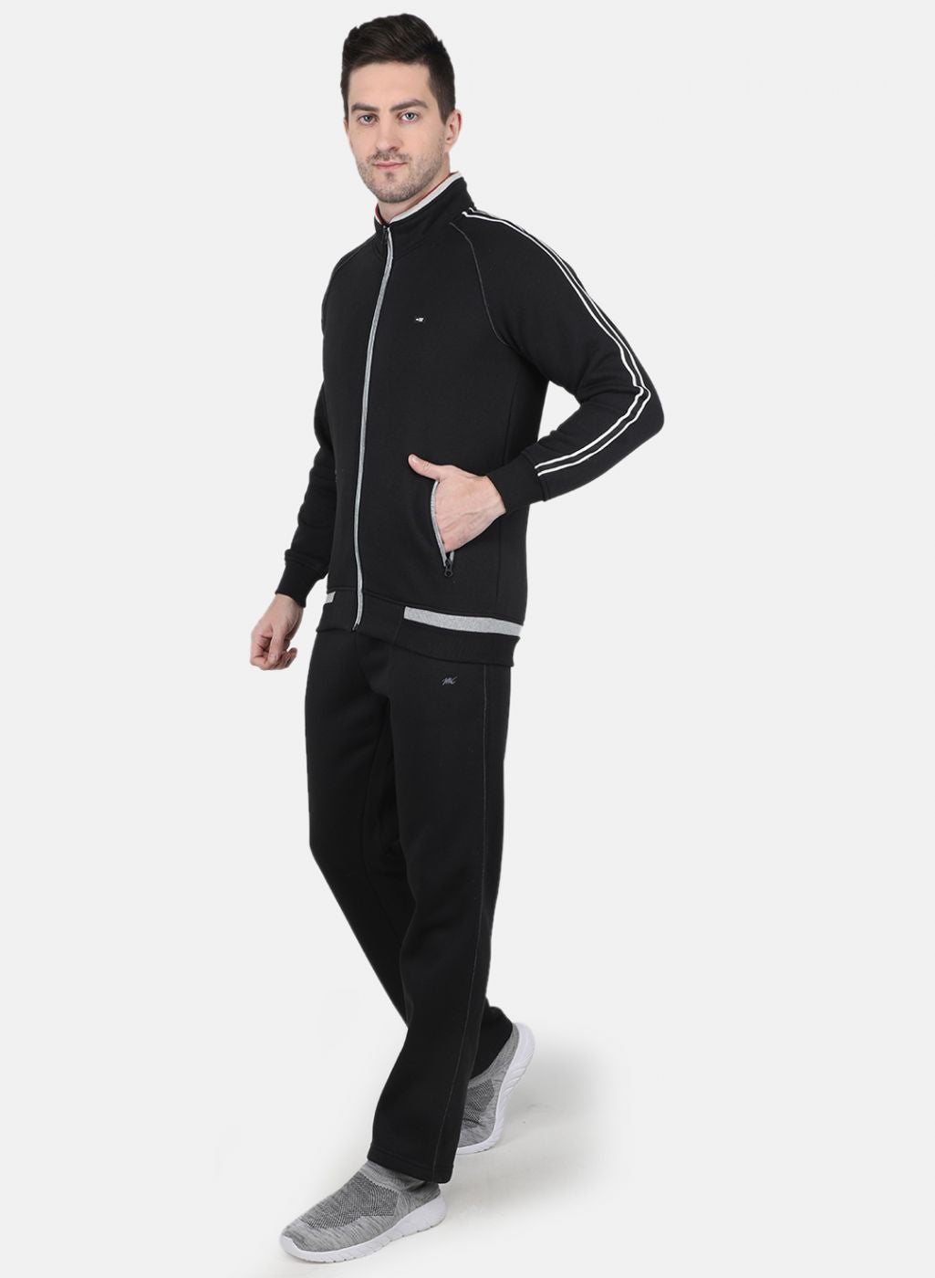 Men Black Solid Tracksuit