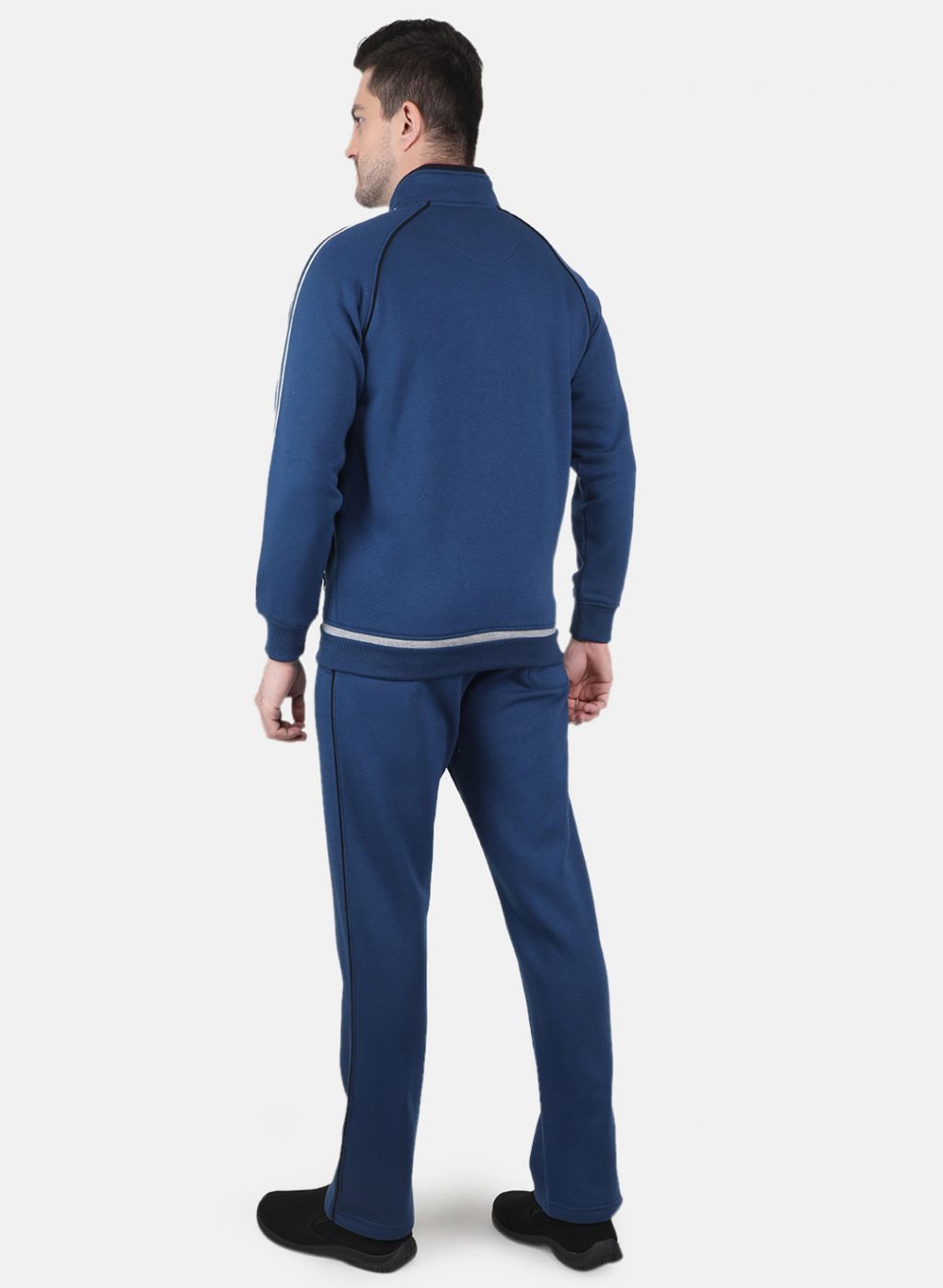 Men Blue Solid Tracksuit