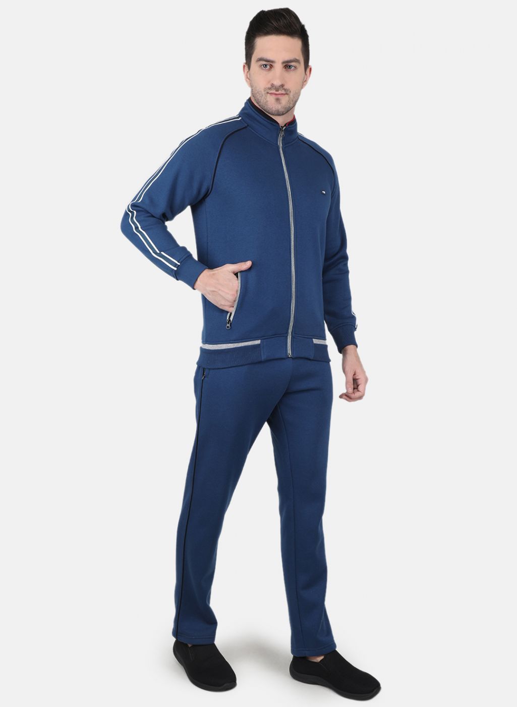 Men Blue Solid Tracksuit