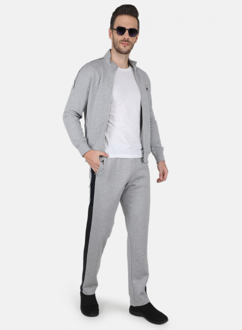 Men Grey Solid Tracksuit