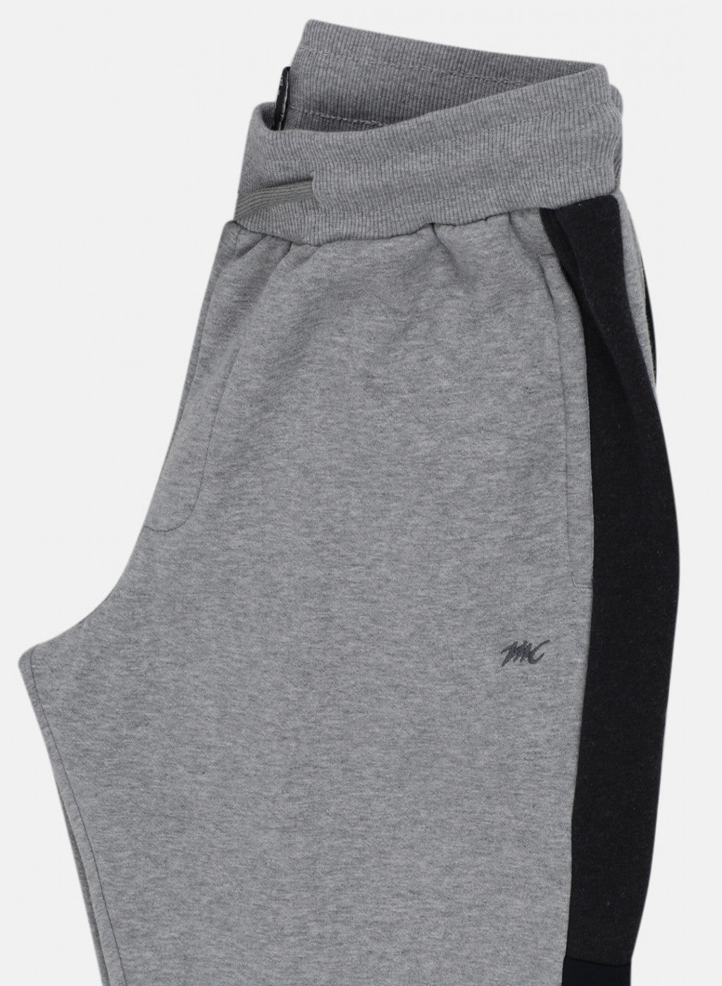 Men Grey Solid Tracksuit