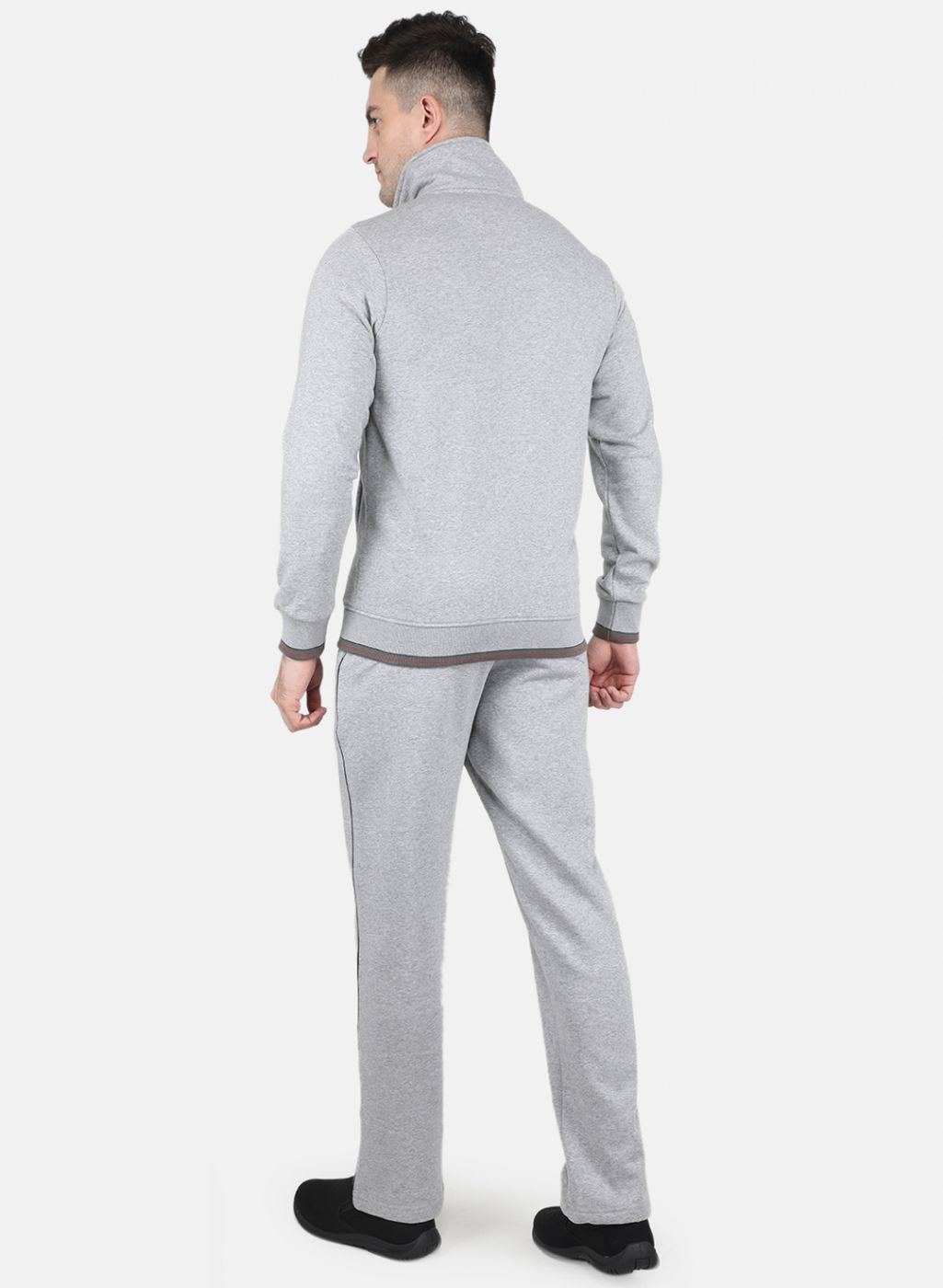 Men Grey Solid Tracksuit