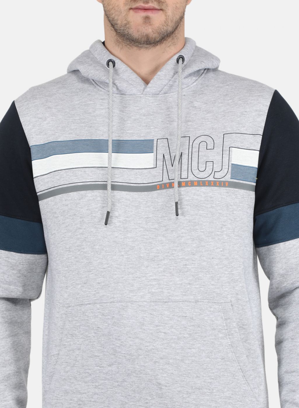 Men Grey Solid Tracksuit