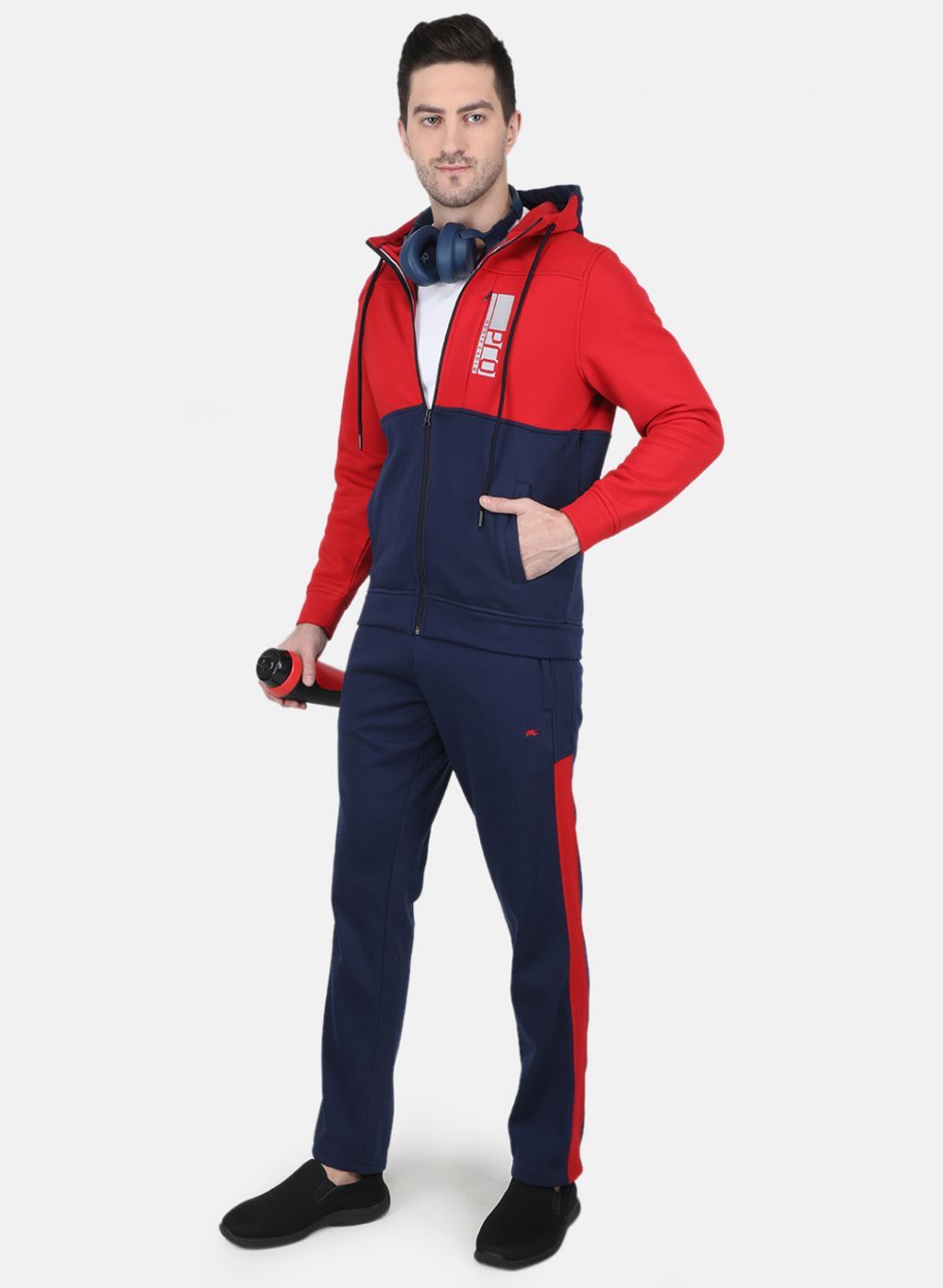 Men Red Solid Tracksuit