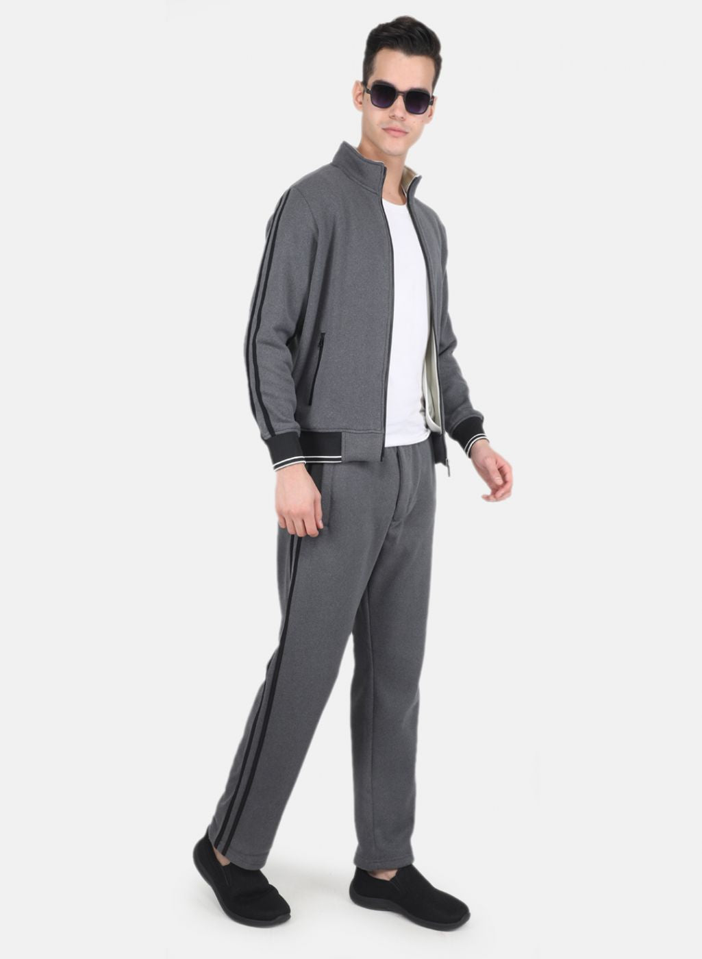 Men Grey Solid Tracksuit