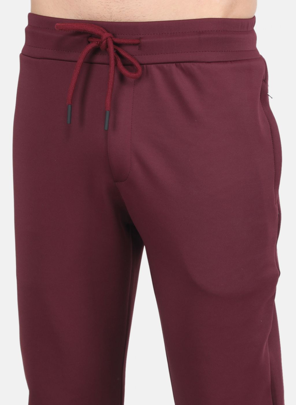 Men Maroon Solid Tracksuit