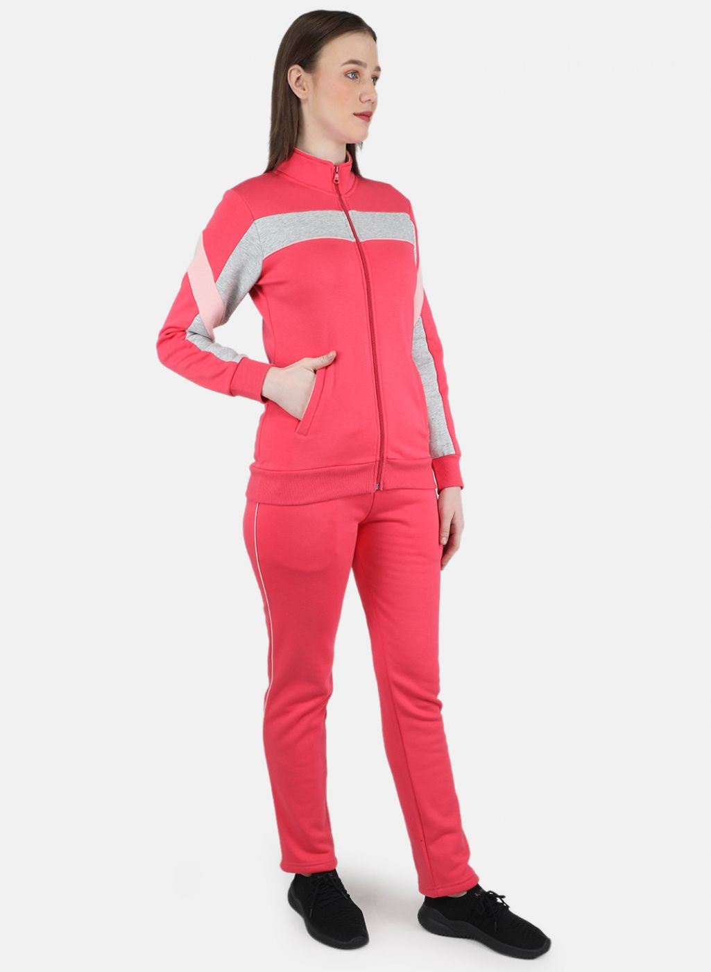 Women Pink Printed Tracksuit