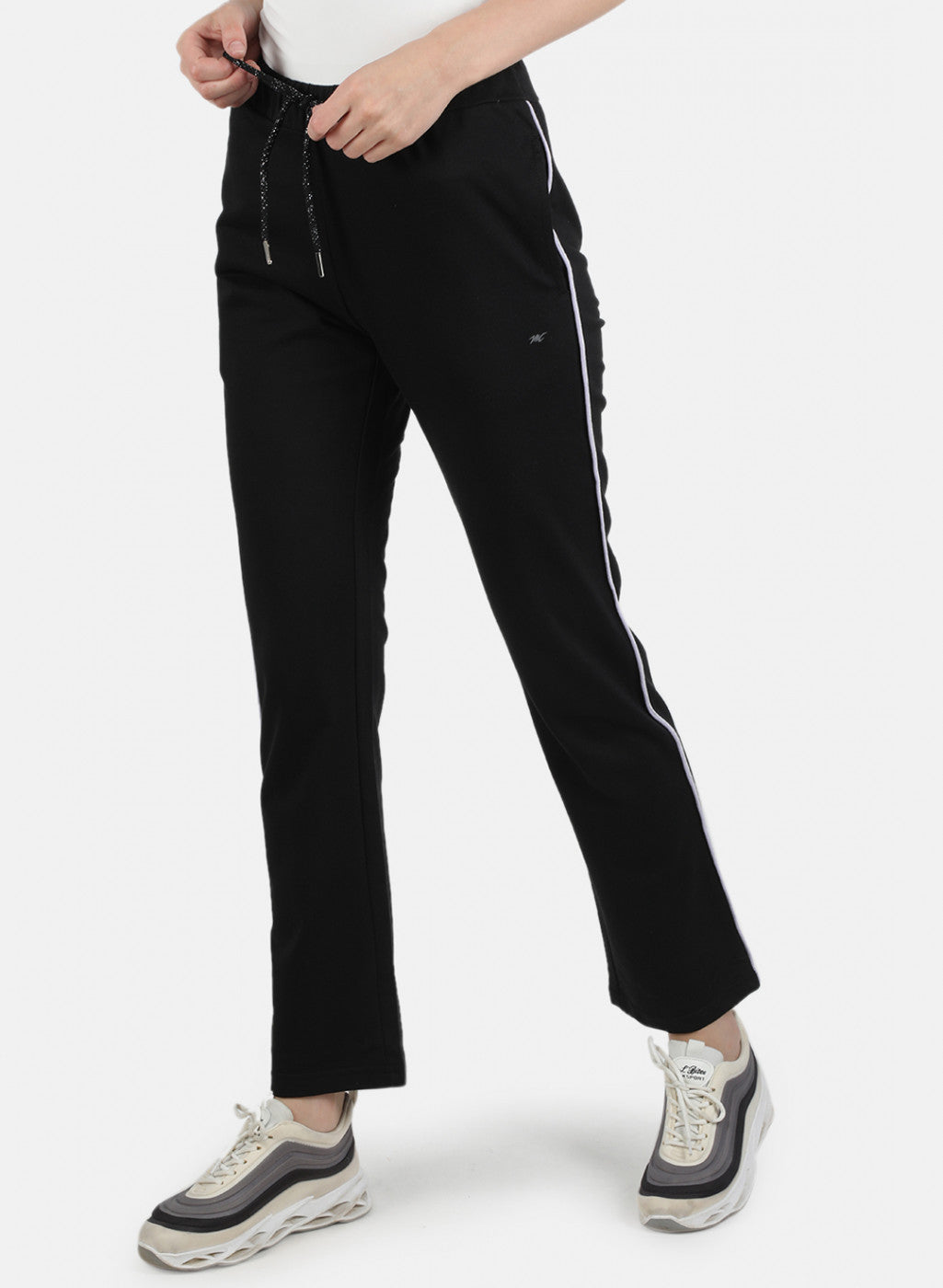 Women Black Regular Fit Lower