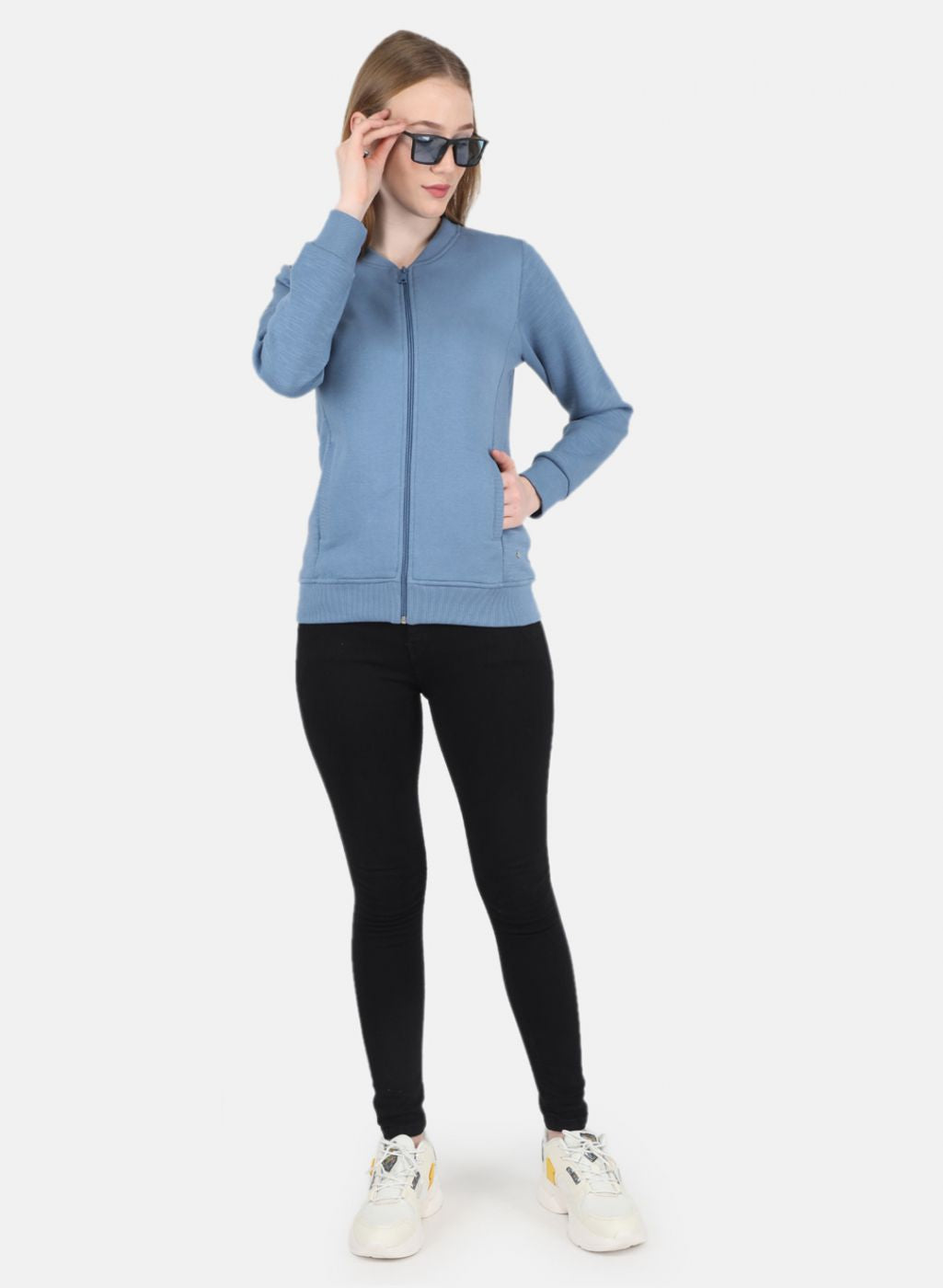 Women Blue Solid Sweatshirt