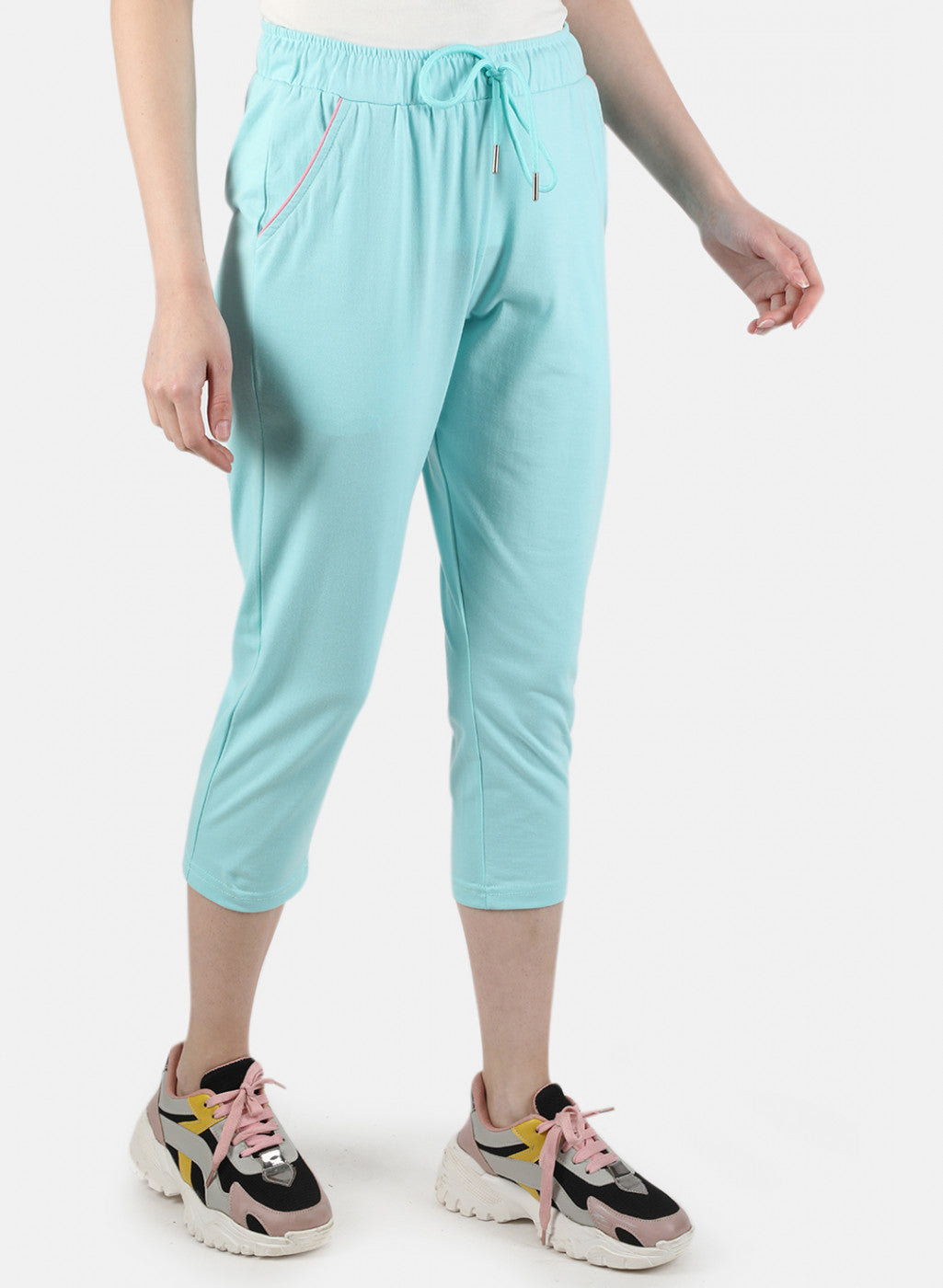 Women Blue Plain Capri