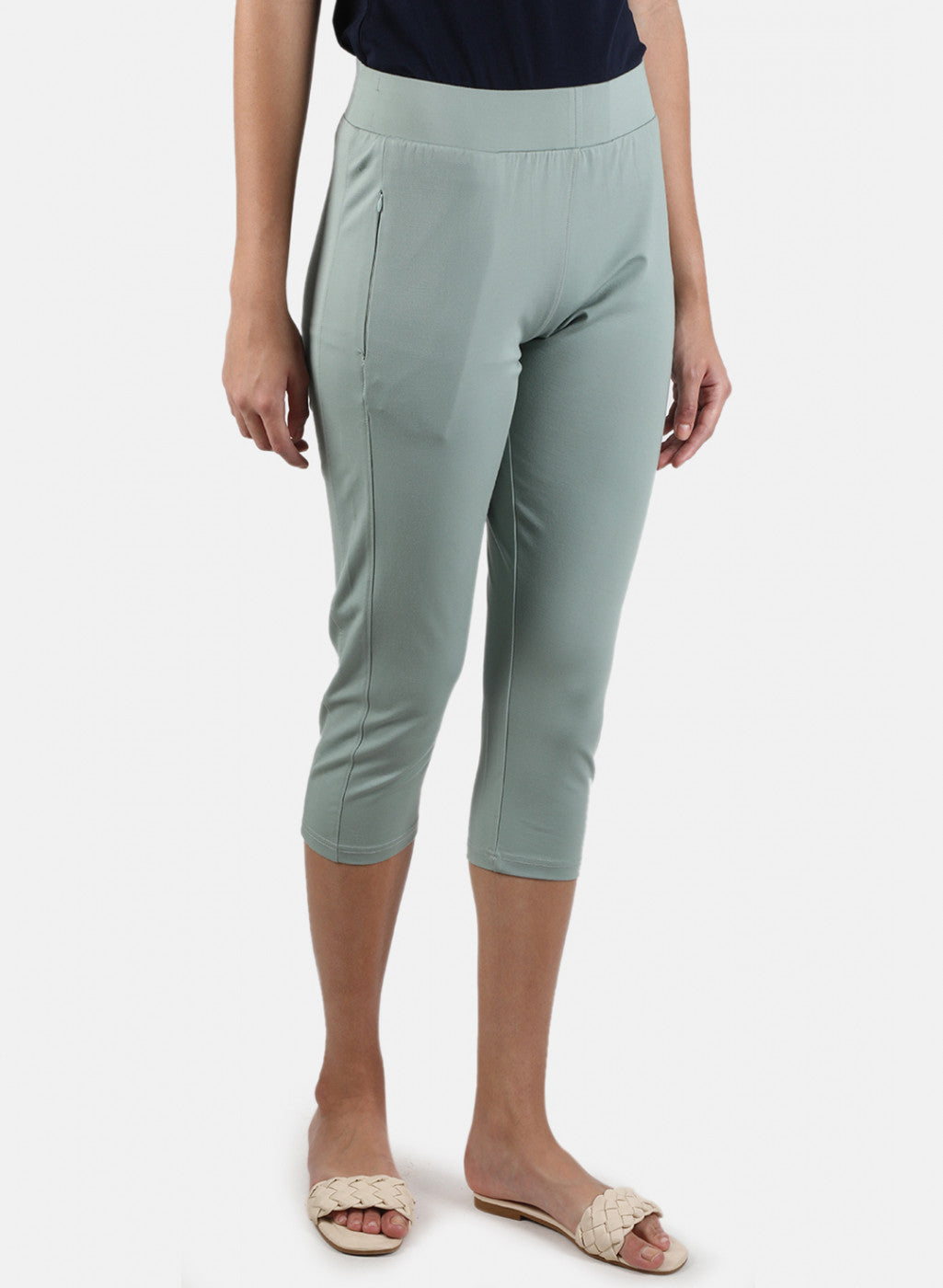 Women Green Plain Capri