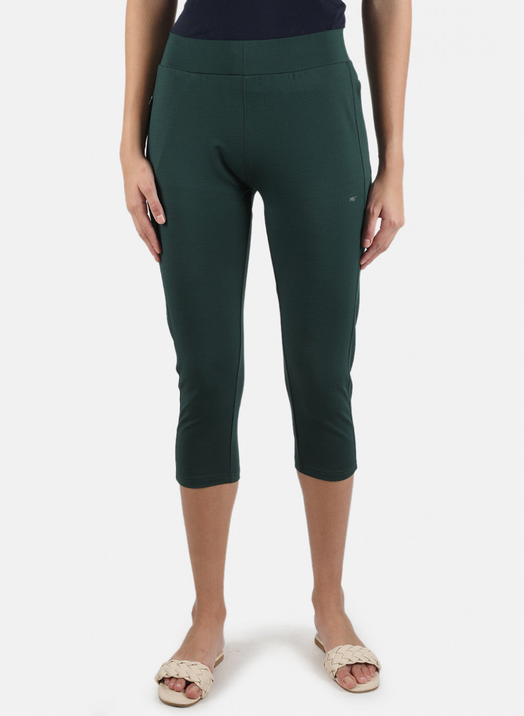 Women Green Plain Capri