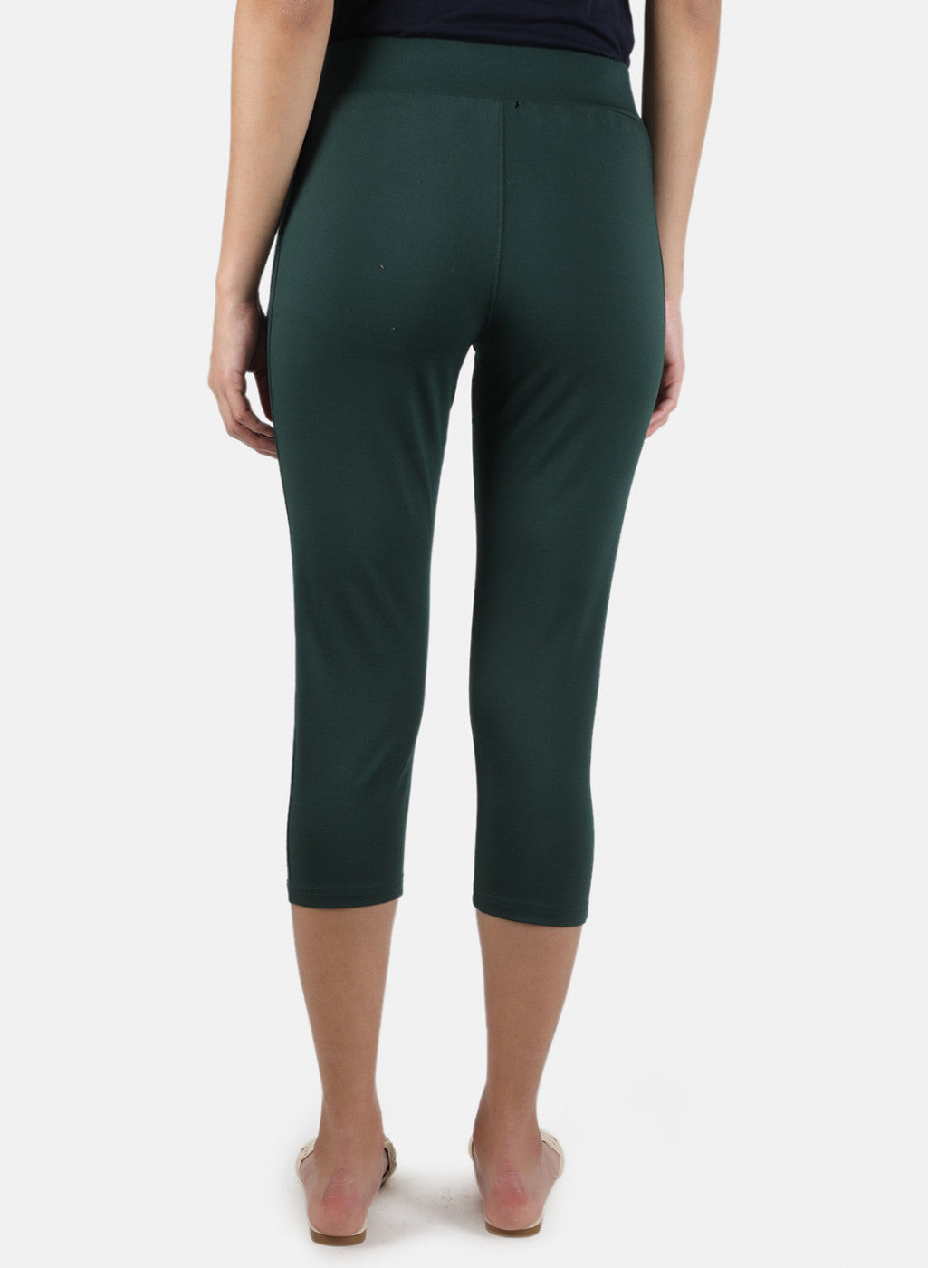 Women Green Plain Capri