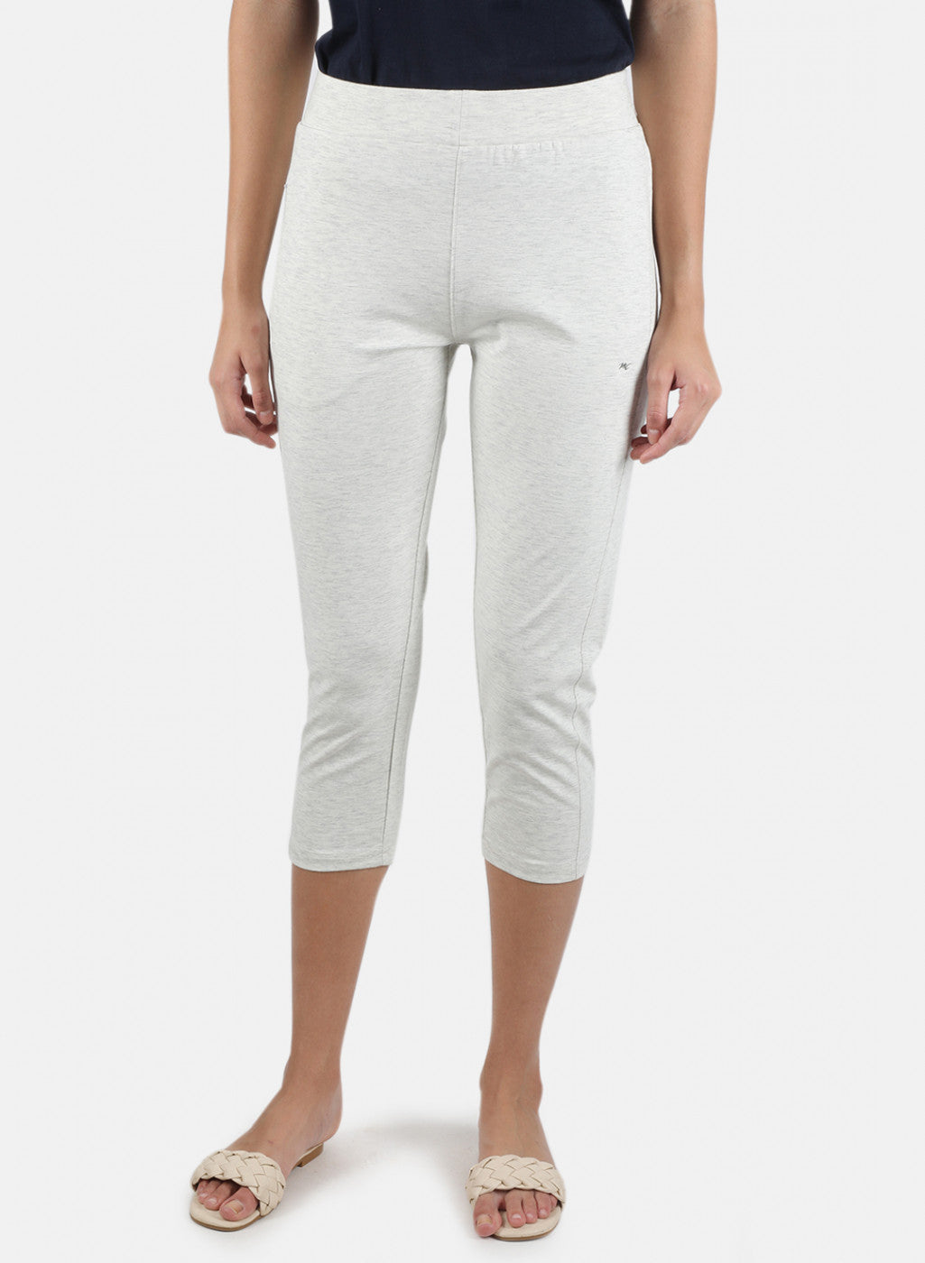 Women Grey Plain Capri