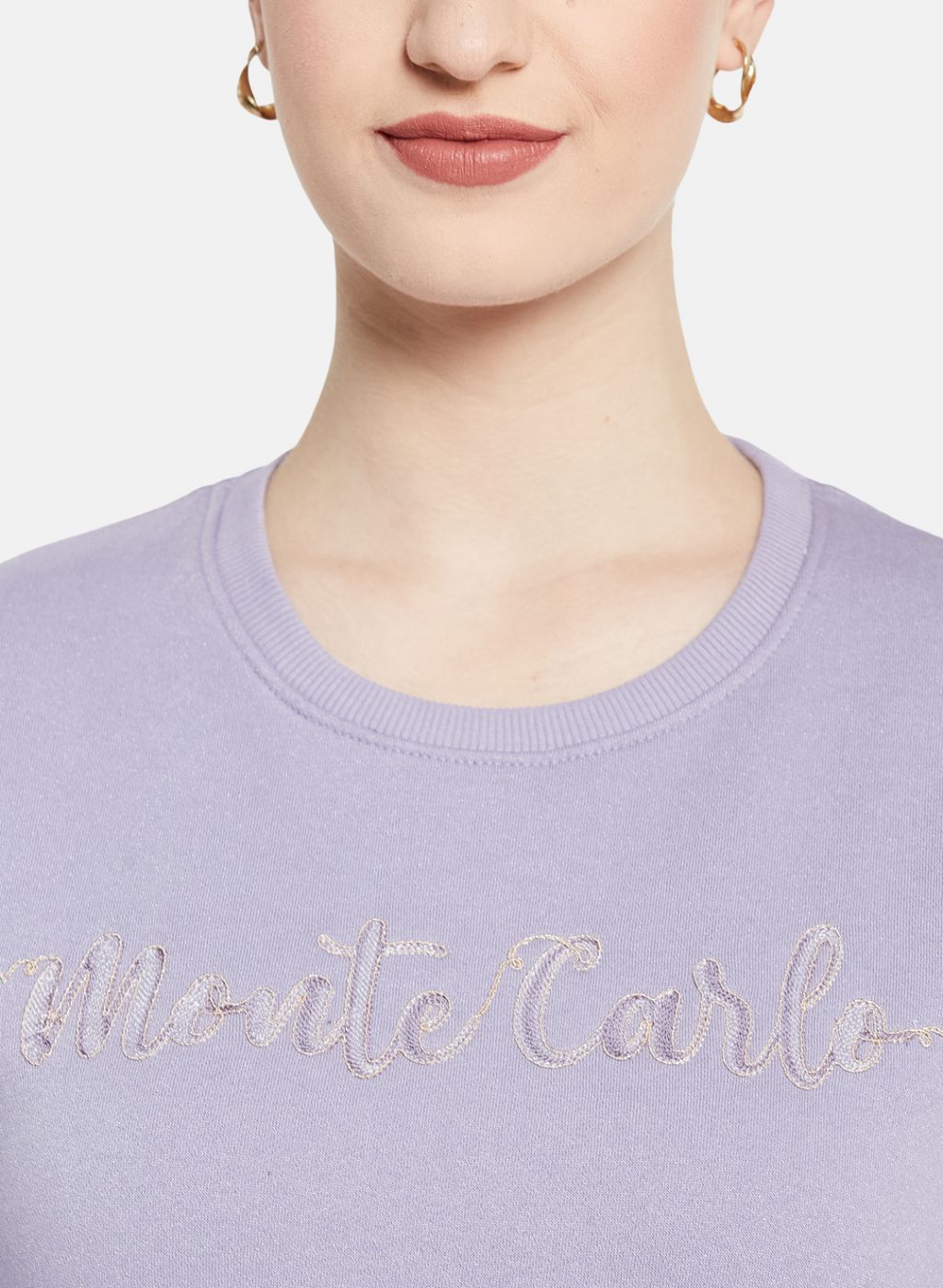 Women Purple Embroidered Sweatshirt