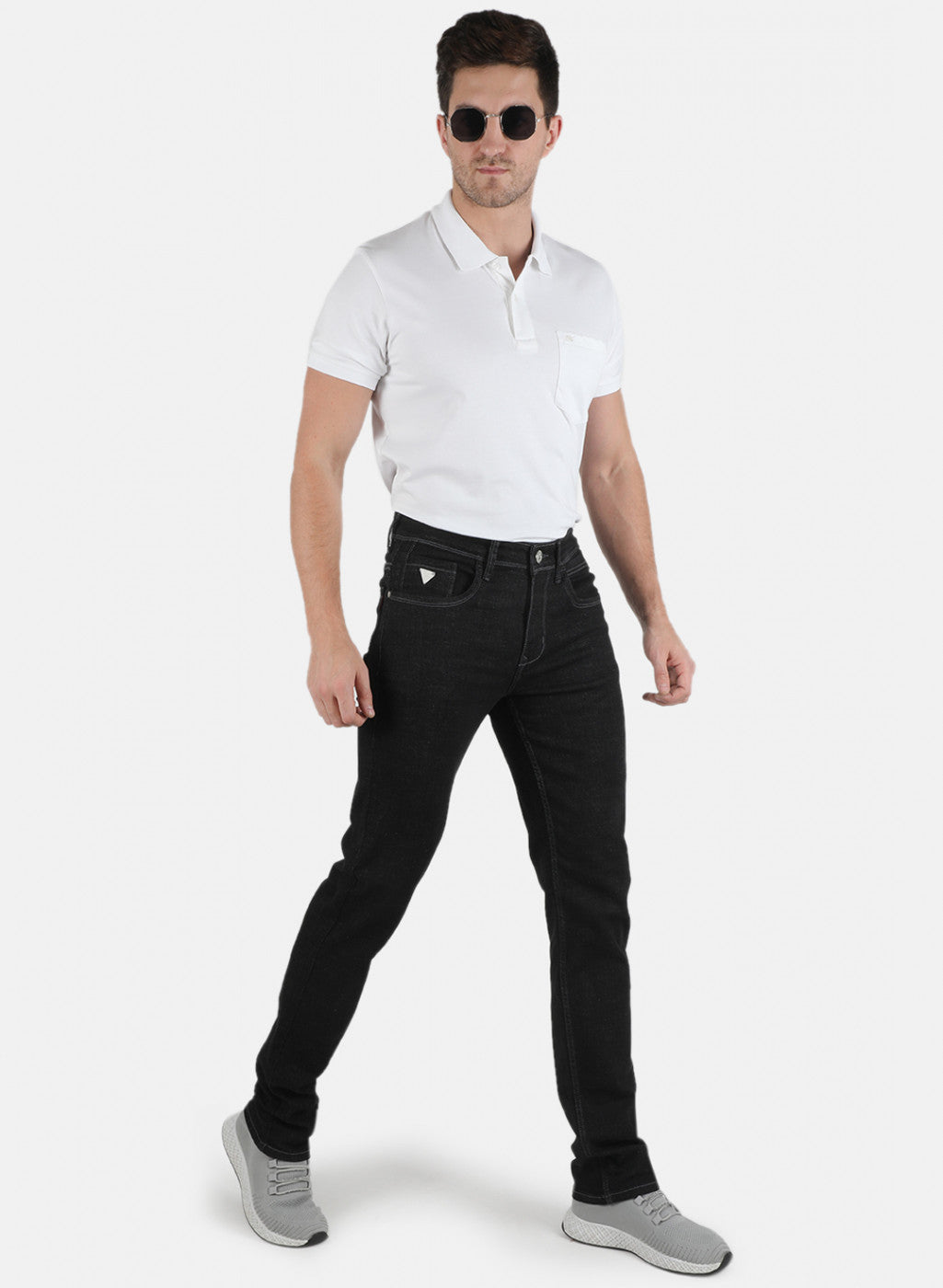 Men Black Narrow Fit Denim