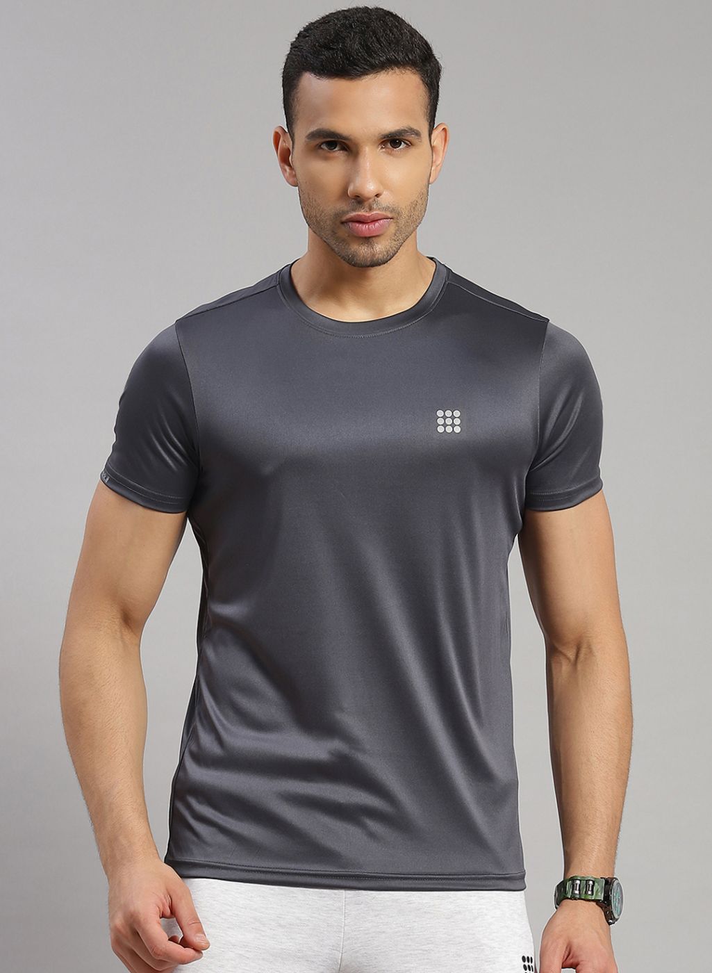 Men Grey Solid T-Shirt