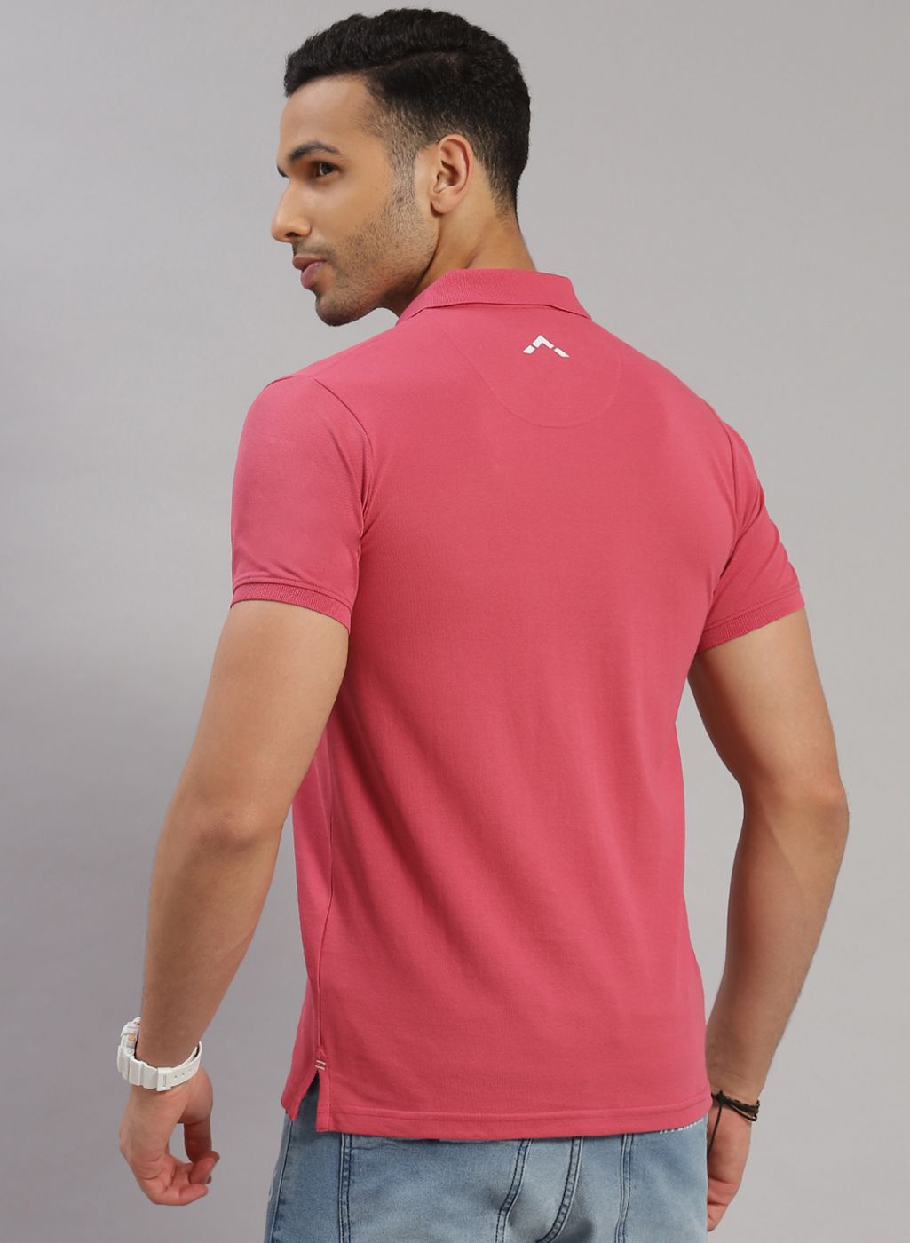 Men Pink Solid T-Shirt