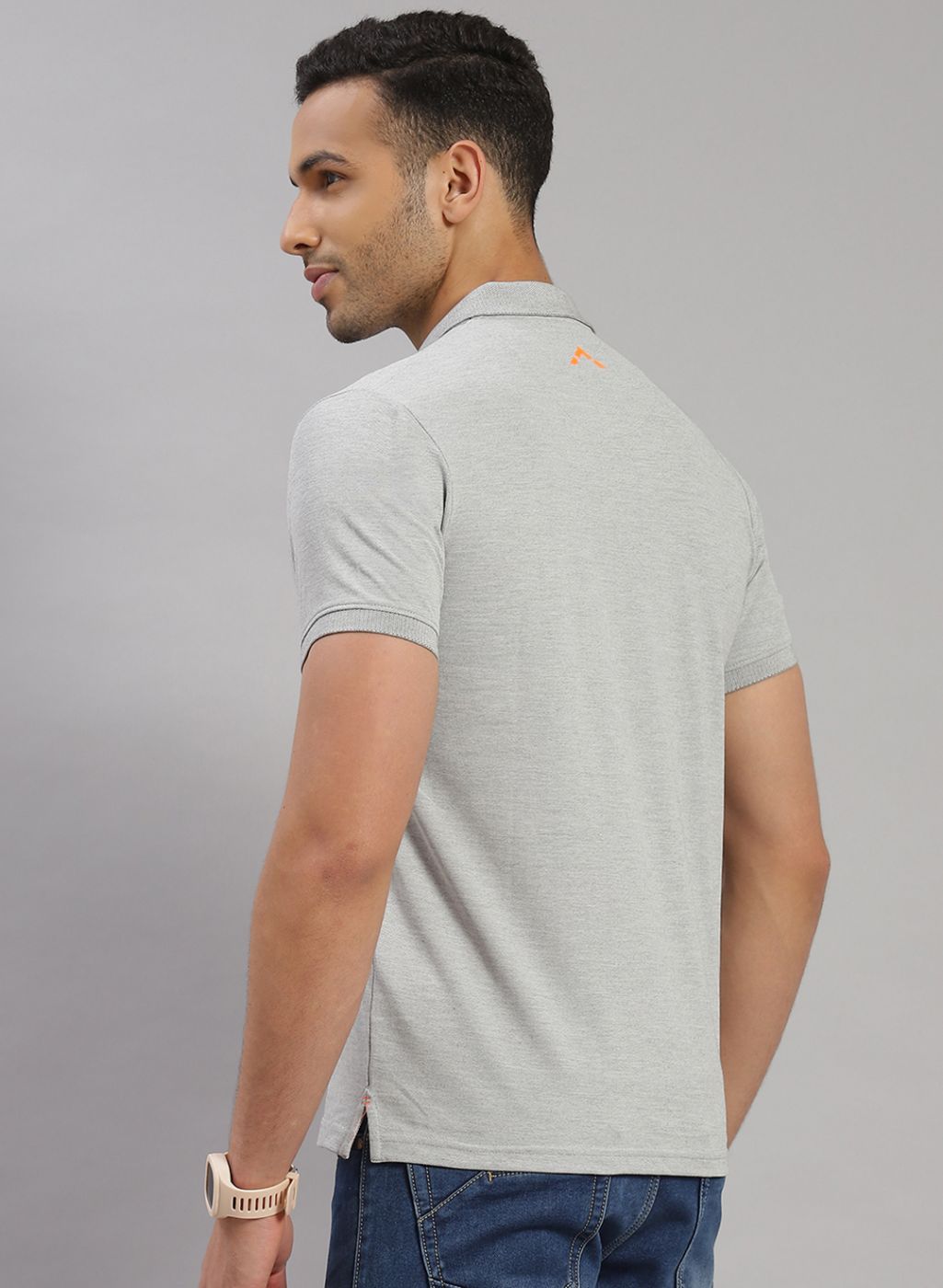 Men Grey Solid T-Shirt