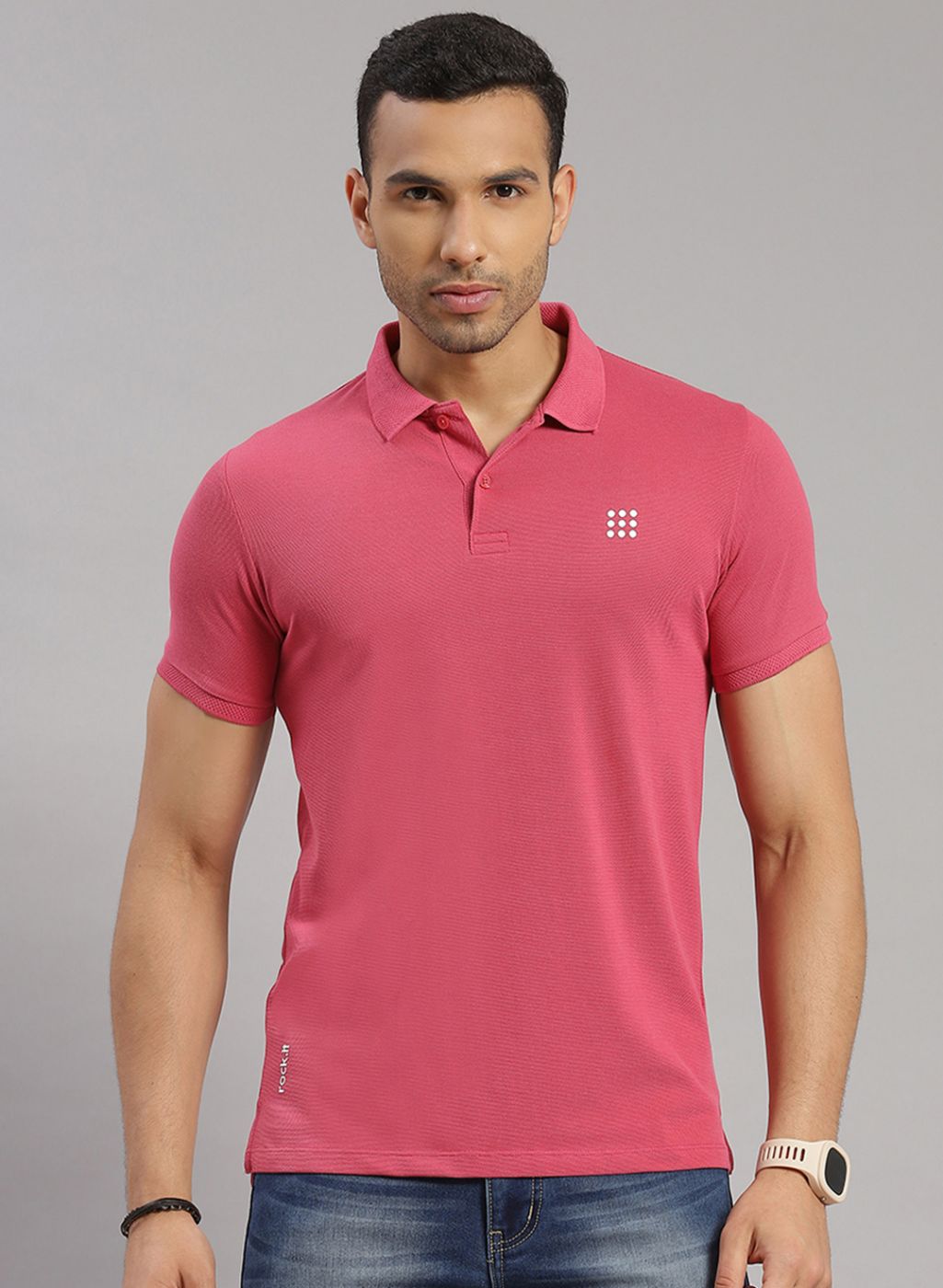 Men Pink Solid T-Shirt