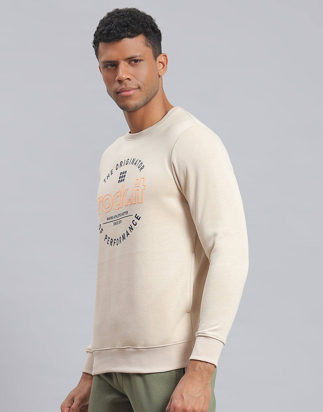 Men Beige Solid Round Neck Full Sleeve Sweatshirt